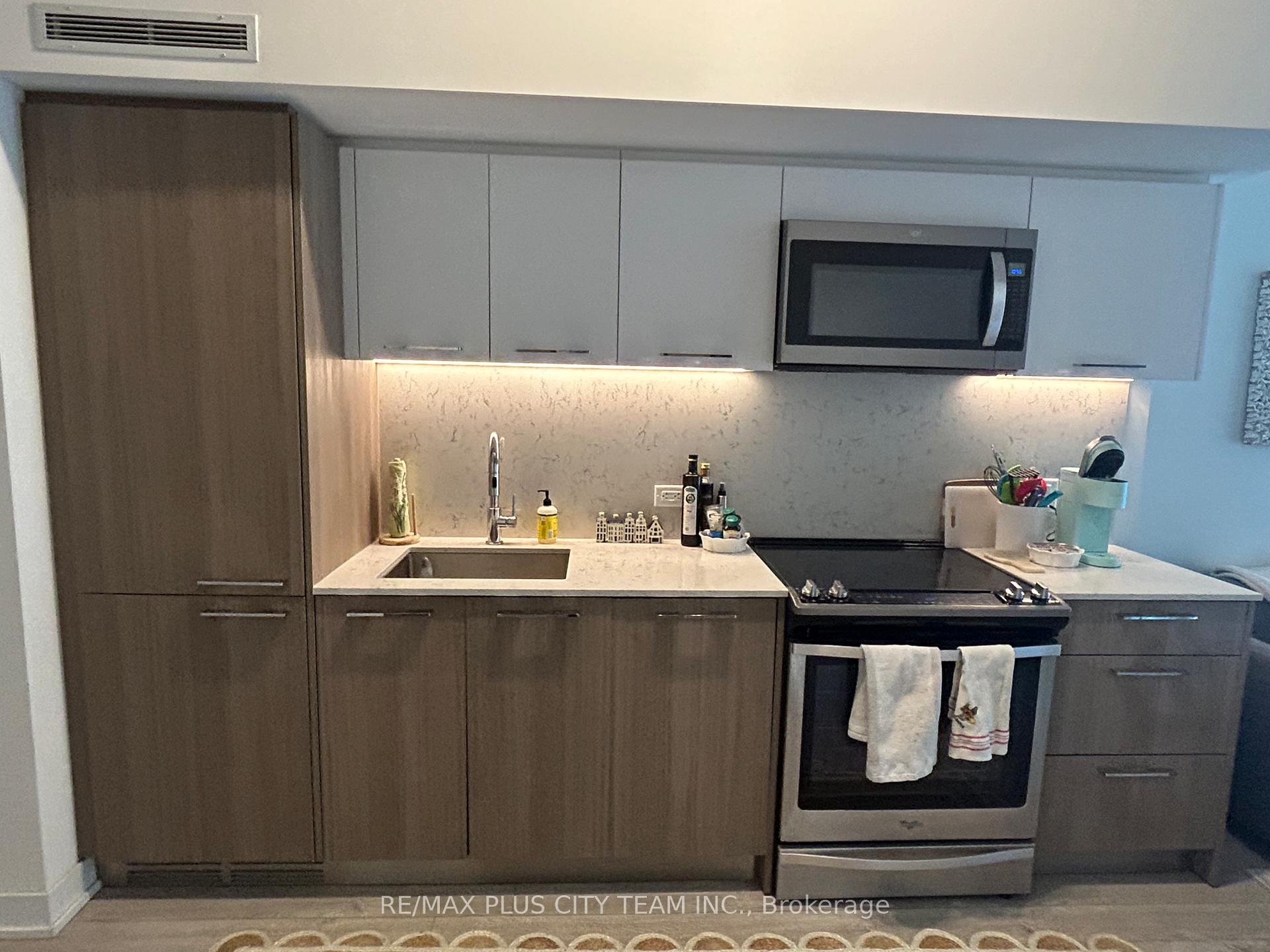 Photo 5 of Unit 1105, 30 Baseball Place, Toronto, South Riverdale — HOMEH