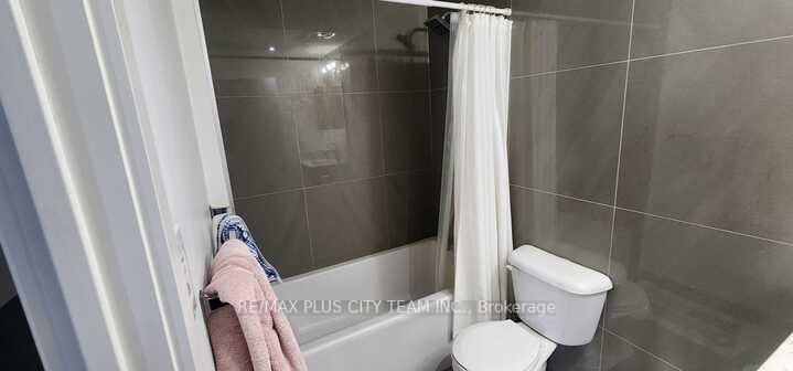 Photo 6 of Unit 1105, 30 Baseball Place, Toronto, South Riverdale — HOMEH