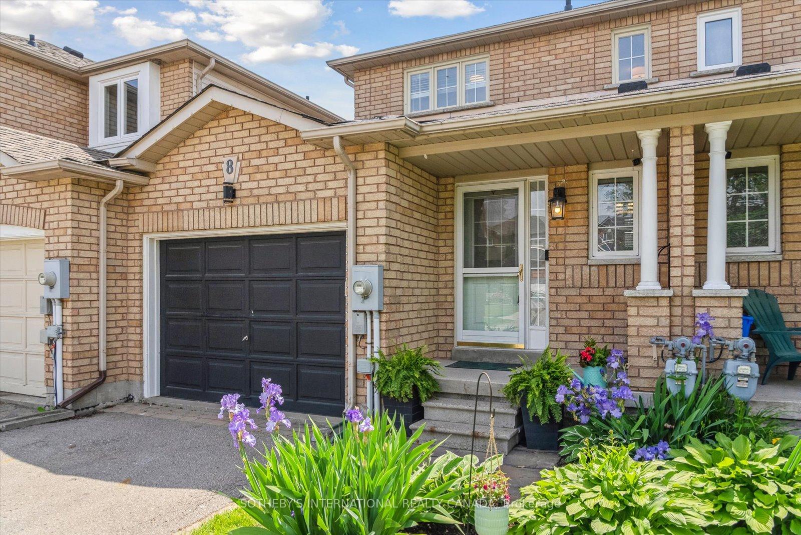 Photo 1 of 8 Somerscales Drive, Clarington, Bowmanville — HOMEH