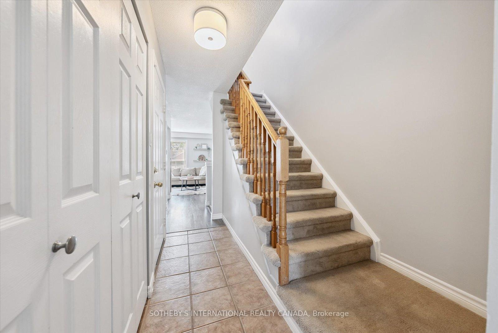 Photo 7 of 8 Somerscales Drive, Clarington, Bowmanville — HOMEH