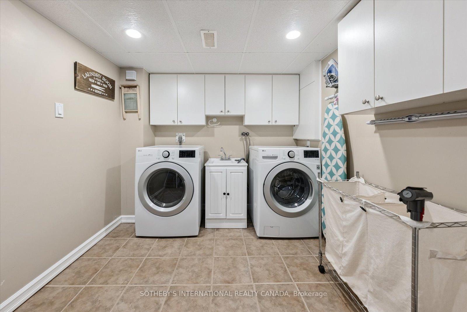 Photo 35 of 8 Somerscales Drive, Clarington, Bowmanville — HOMEH
