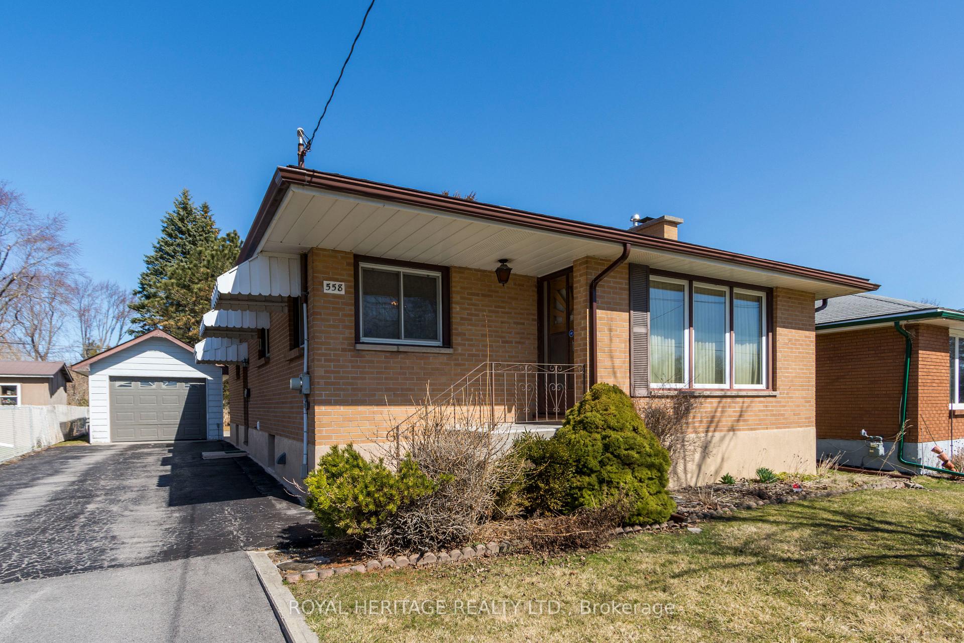 Photo 1 of 558 Victoria Avenue, Belleville, Belleville Ward — HOMEH