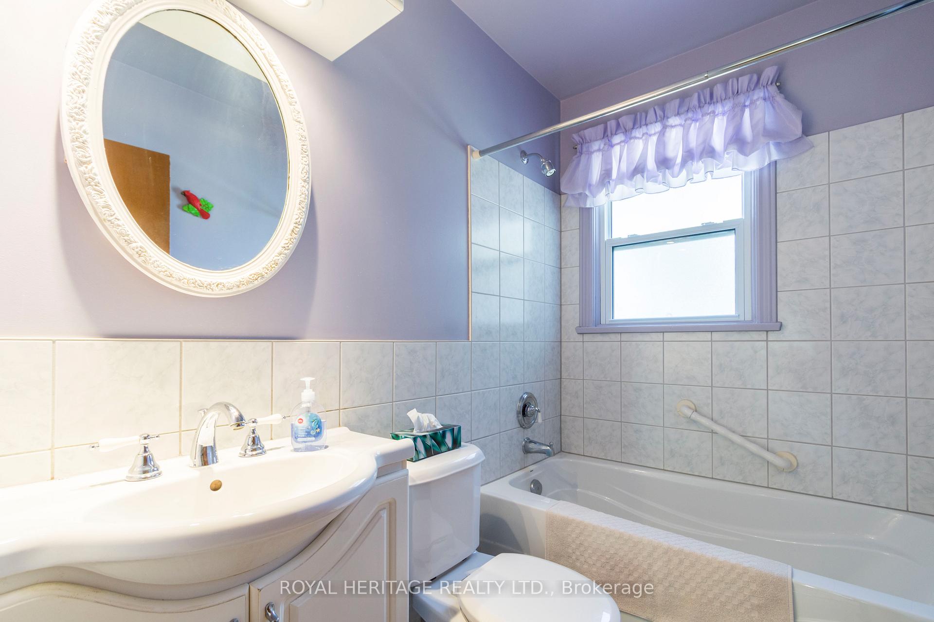 Photo 19 of 558 Victoria Avenue, Belleville, Belleville Ward — HOMEH