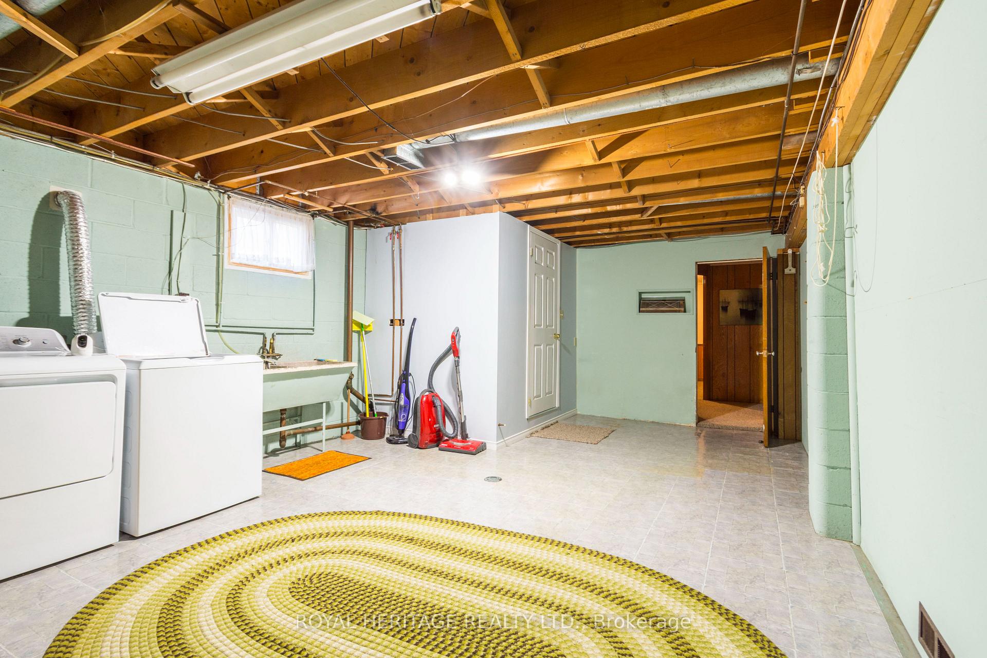 Photo 25 of 558 Victoria Avenue, Belleville, Belleville Ward — HOMEH