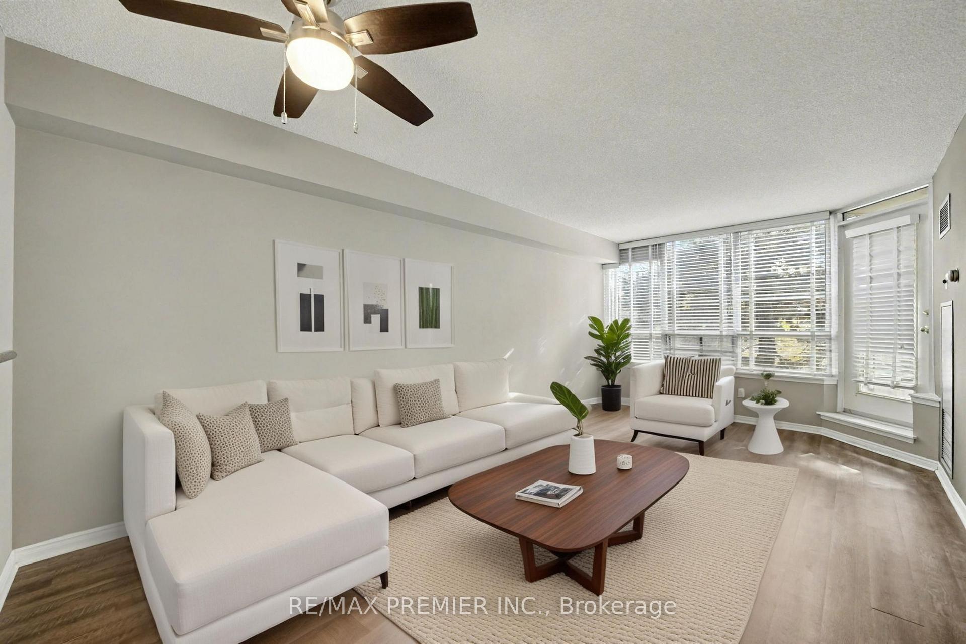 Photo 23 of Unit 208, 91 Townsgate Drive, Vaughan, Crestwood-Springfarm-Yorkhill — HOMEH