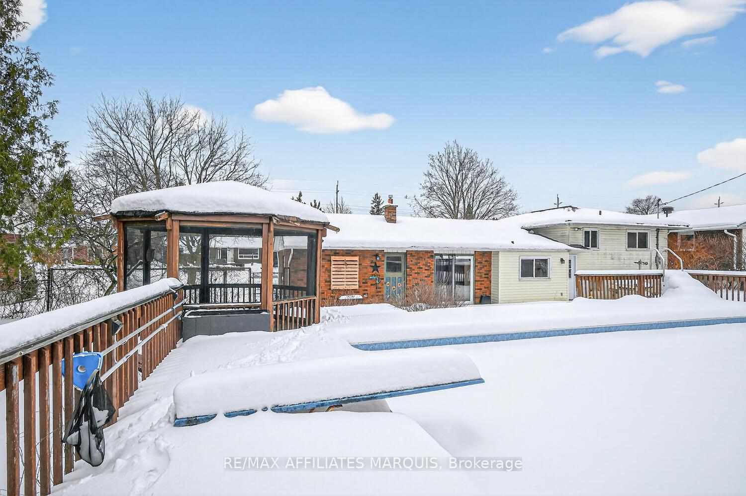 Photo 19 of 48 Carol Crescent, Smiths Falls — HOMEH