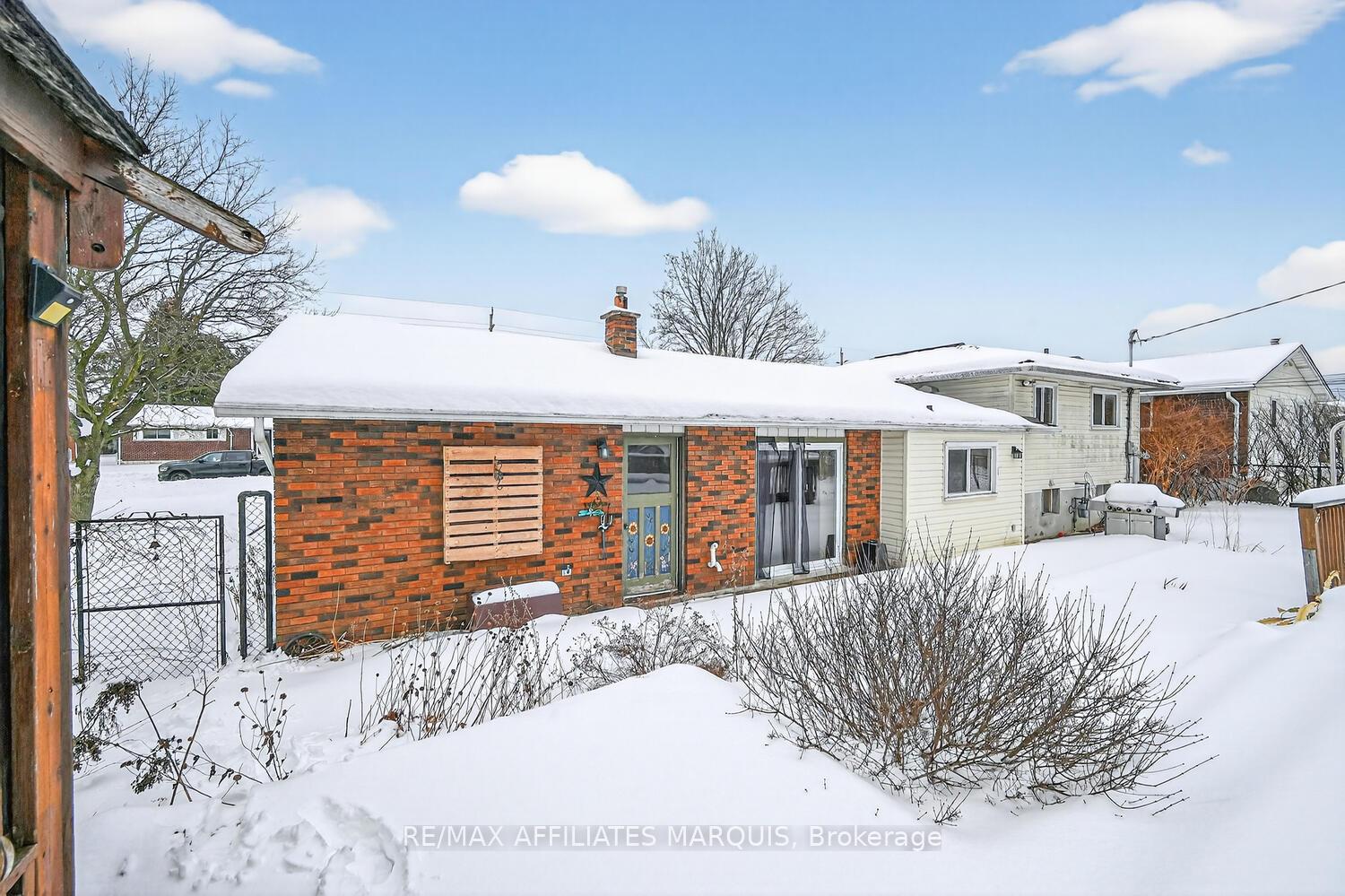 Photo 16 of 48 Carol Crescent, Smiths Falls — HOMEH