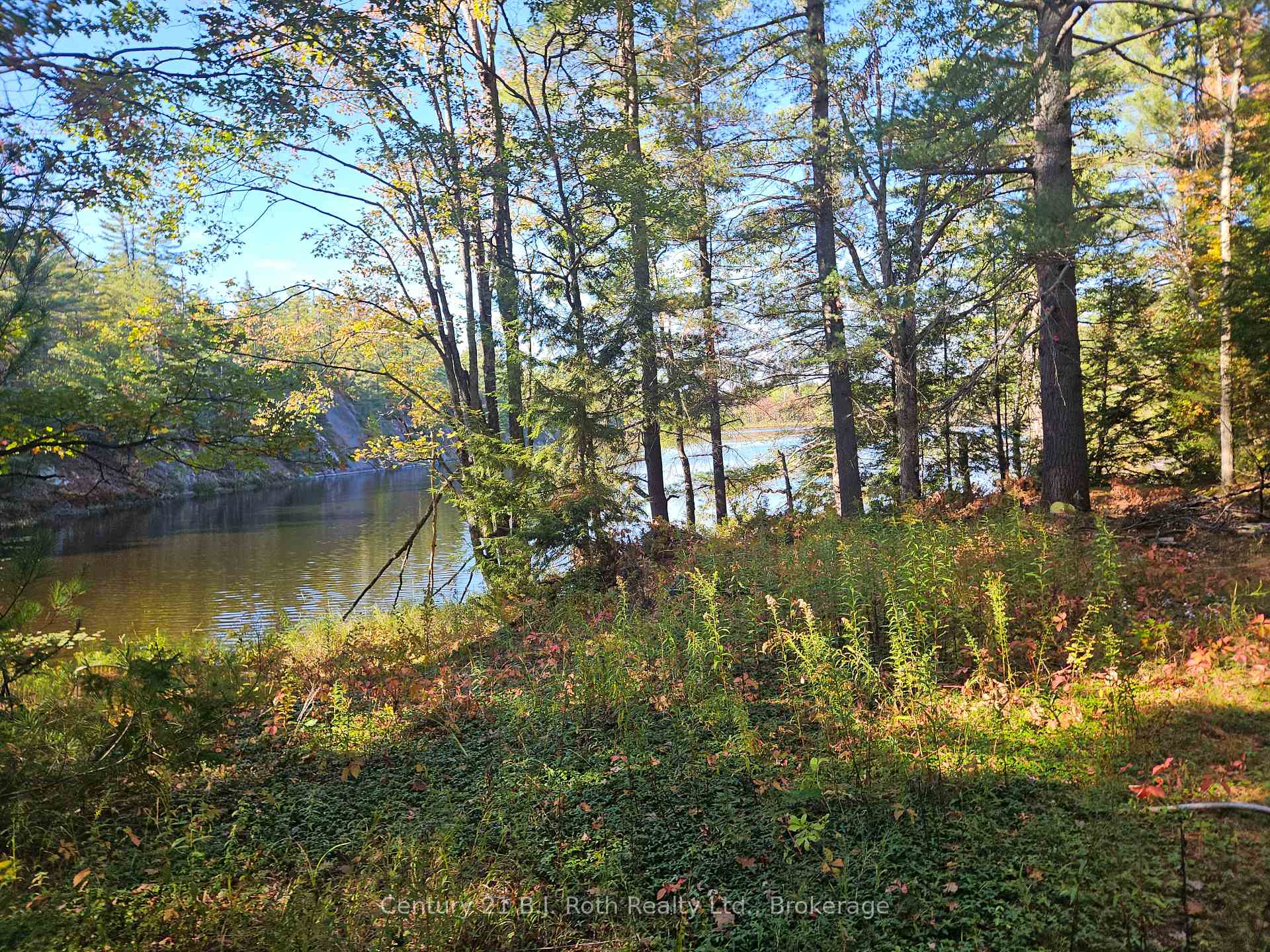 Photo 13 of 1112 Sam Cook Road, Gravenhurst, Ryde — HOMEH