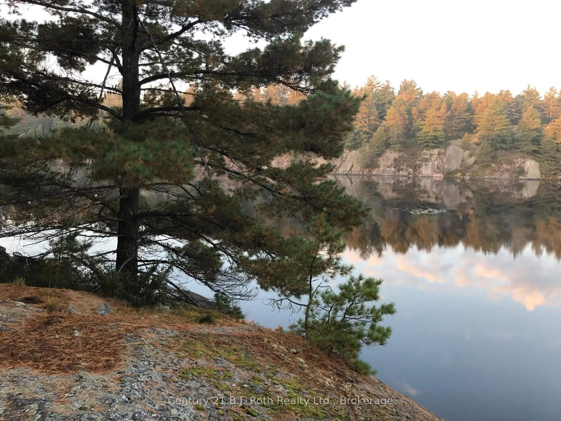 Photo 24 of 1112 Sam Cook Road, Gravenhurst, Ryde — HOMEH