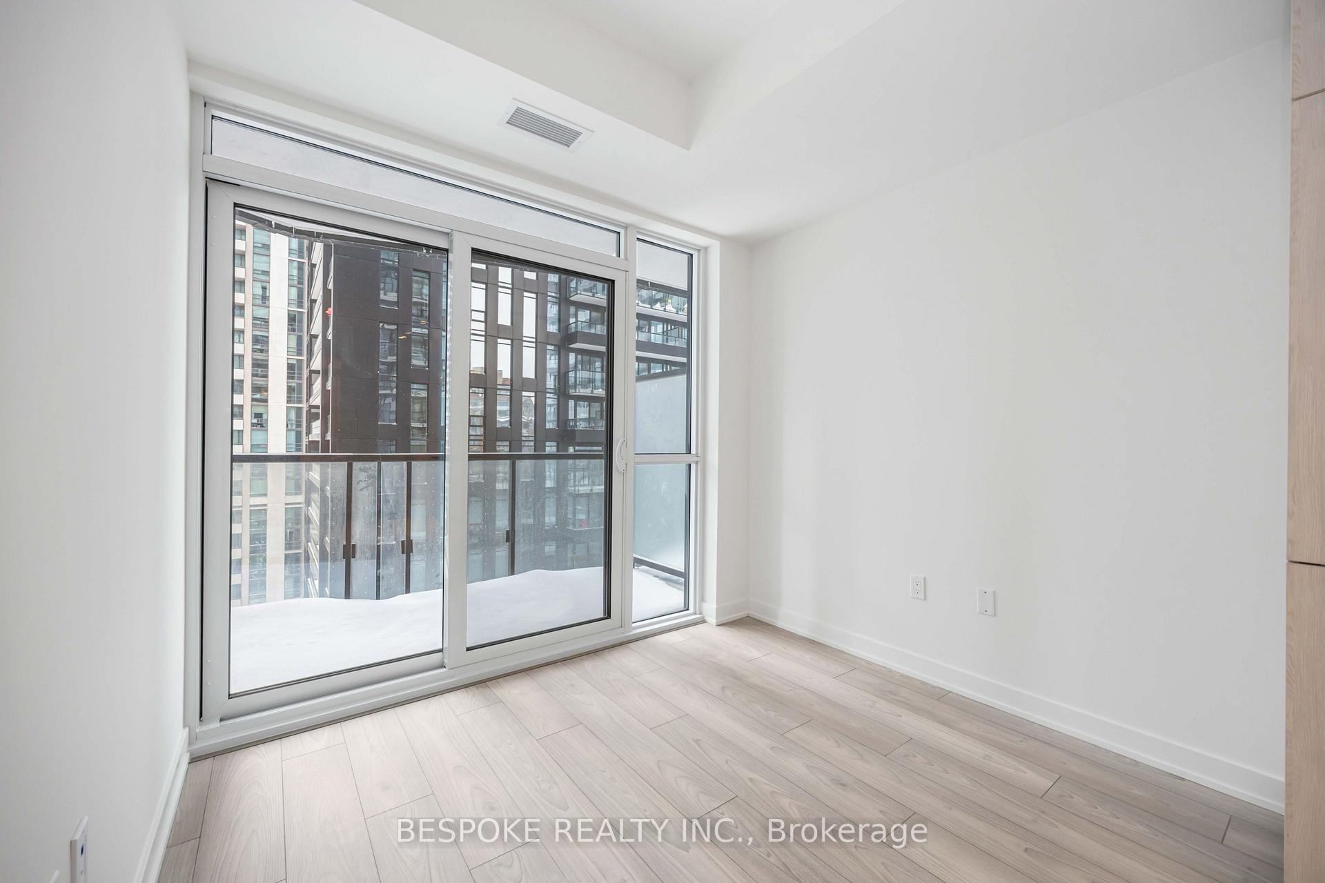 Photo 7 of Unit 1003, 110 Broadway Avenue, Toronto, Mount Pleasant West — HOMEH