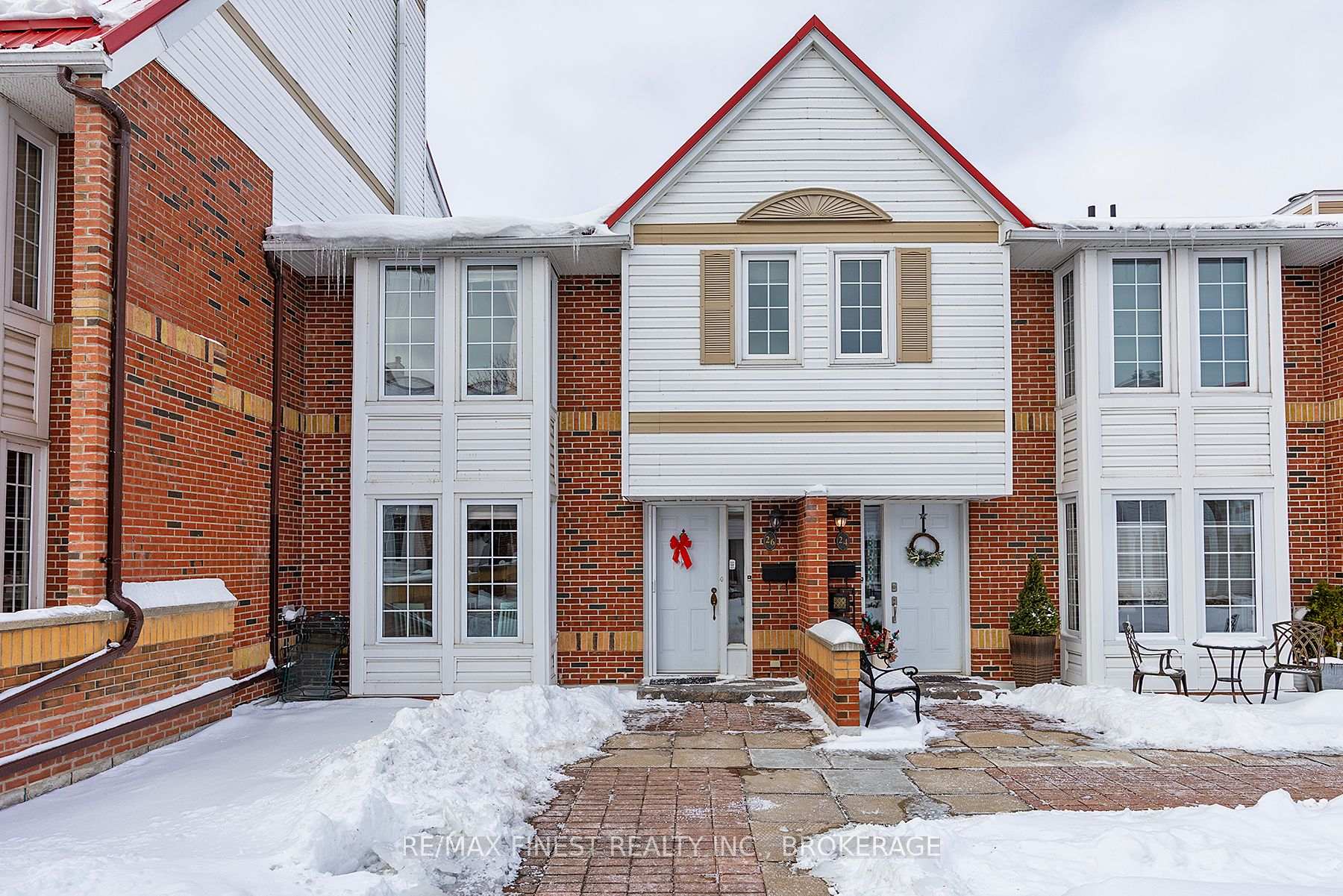 Photo 1 of Unit 26, 1 Place D'Armes, Kingston, East of Sir John A. Blvd — HOMEH