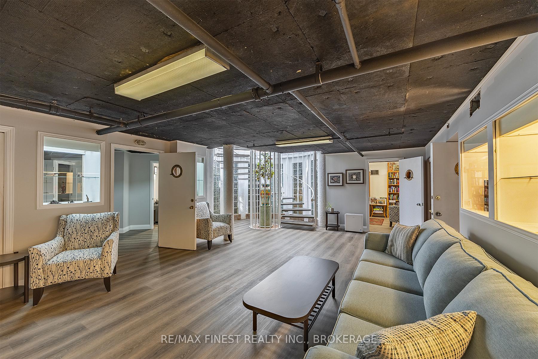 Photo 29 of Unit 26, 1 Place D'Armes, Kingston, East of Sir John A. Blvd — HOMEH
