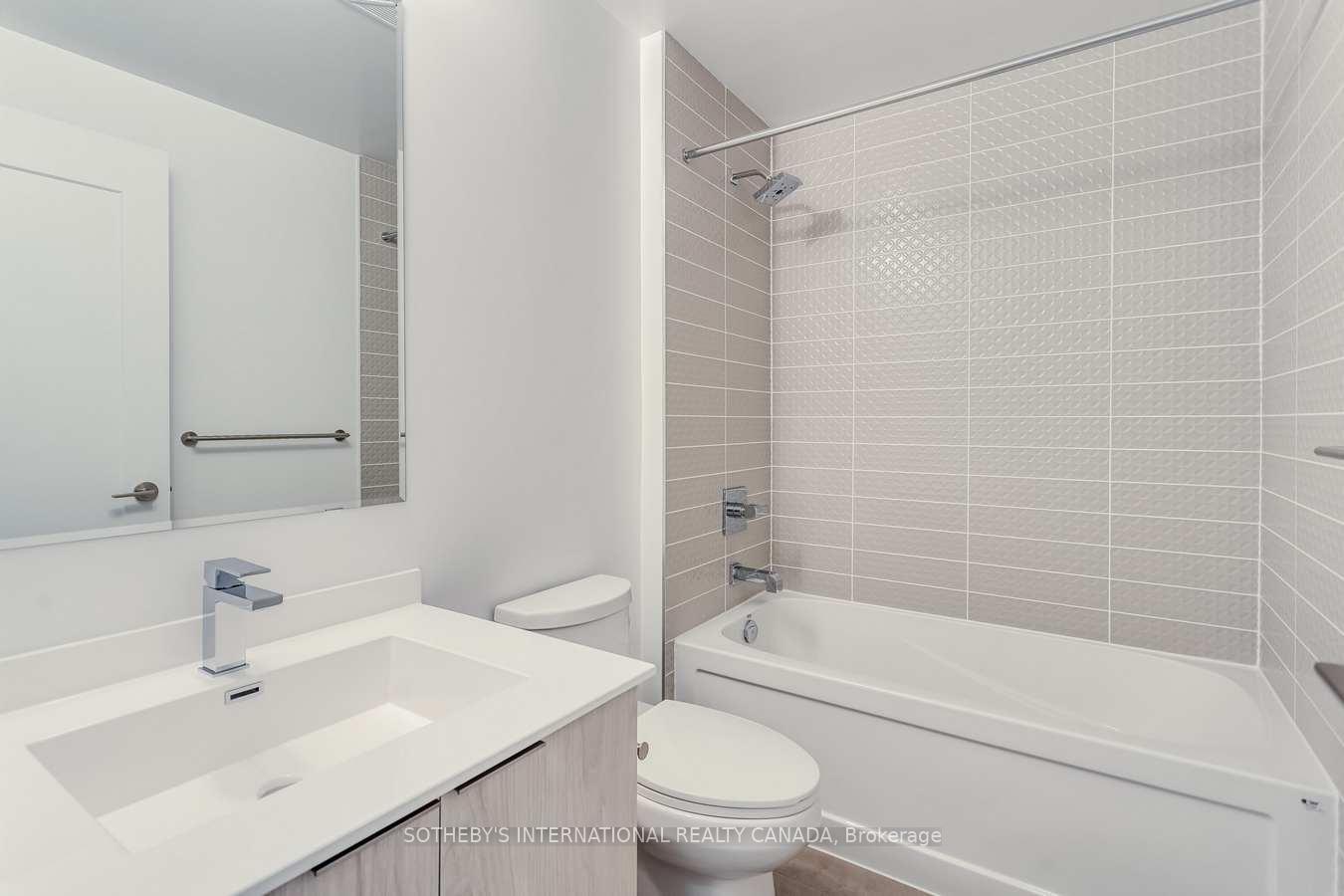 Photo 5 of Unit 405, 1 Belsize Drive, Toronto, Mount Pleasant West — HOMEH