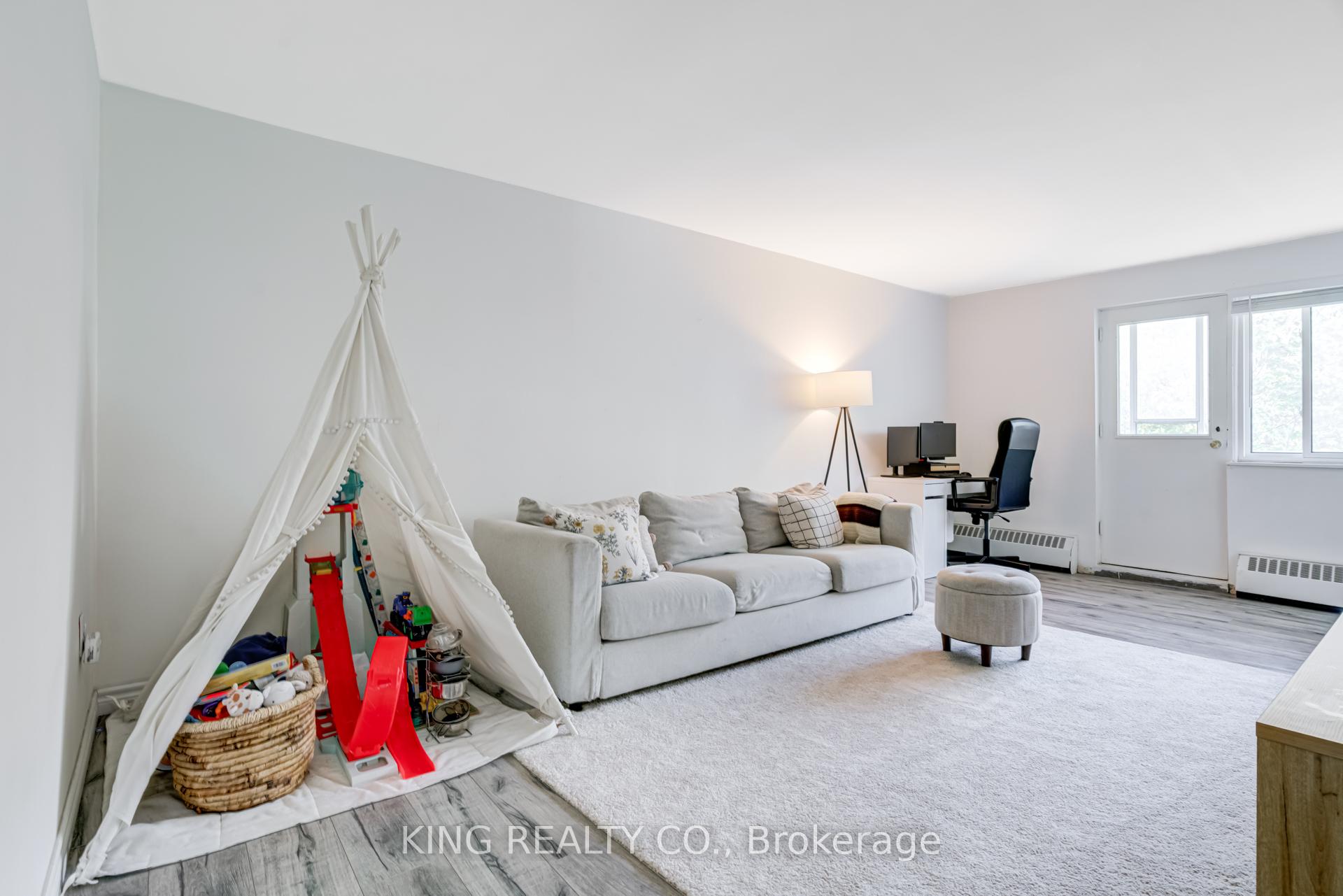 Photo 7 of Unit 512, 936 Glen Street, Oshawa, Lakeview — HOMEH