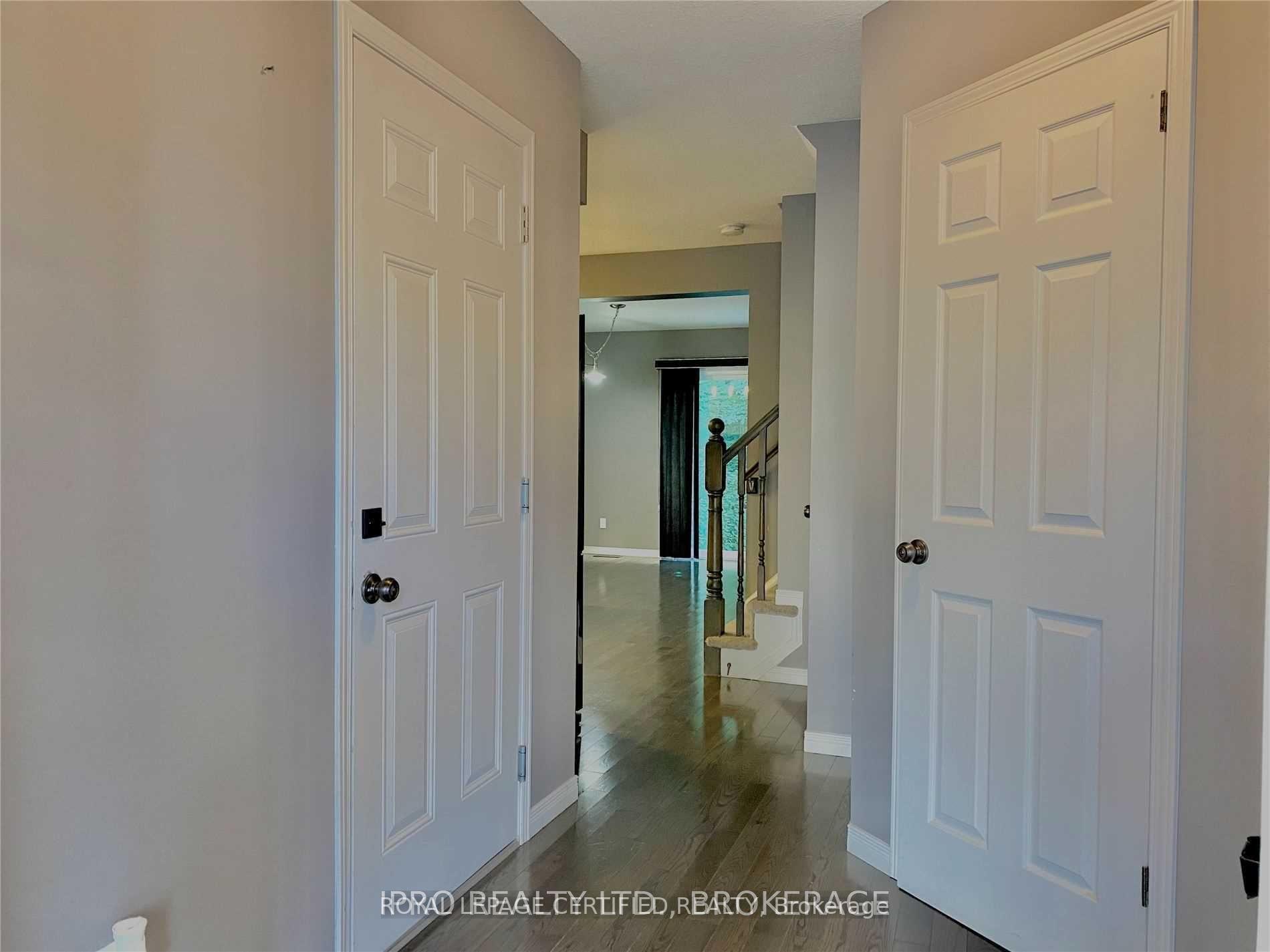 Photo 2 of Unit 23, 300 Fallowfield Drive, Kitchener, Country Hills East — HOMEH
