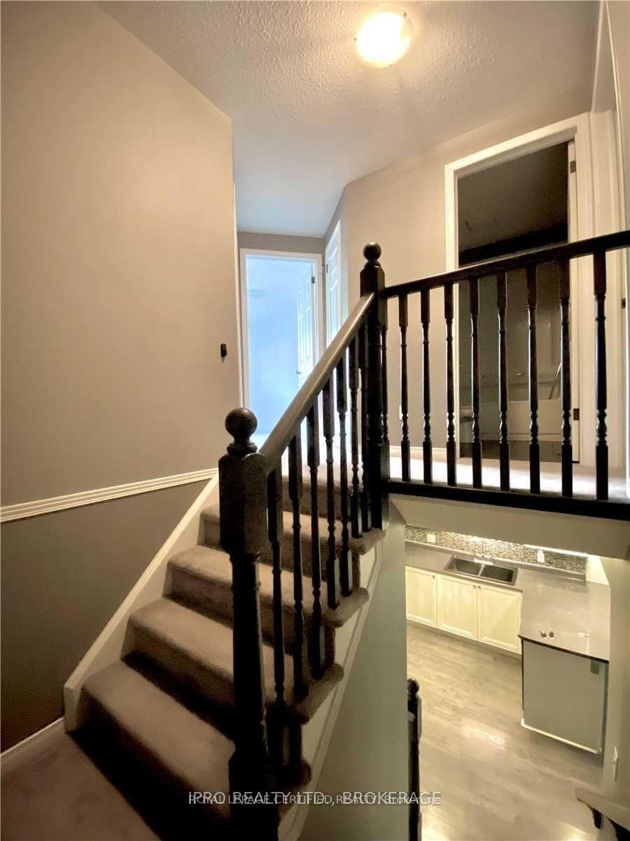 Photo 3 of Unit 23, 300 Fallowfield Drive, Kitchener, Country Hills East — HOMEH