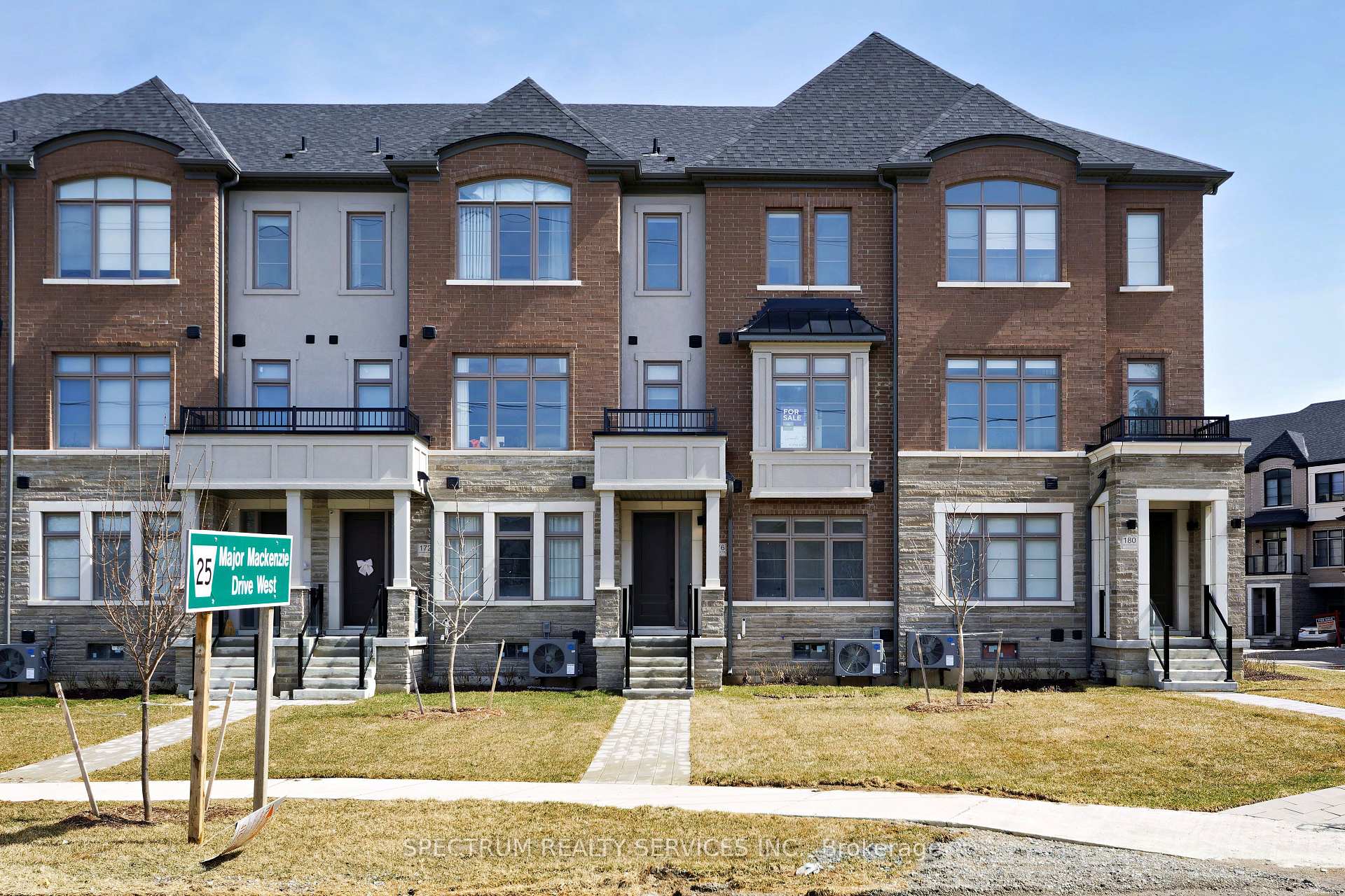 Front of 176 De La Roche Drive