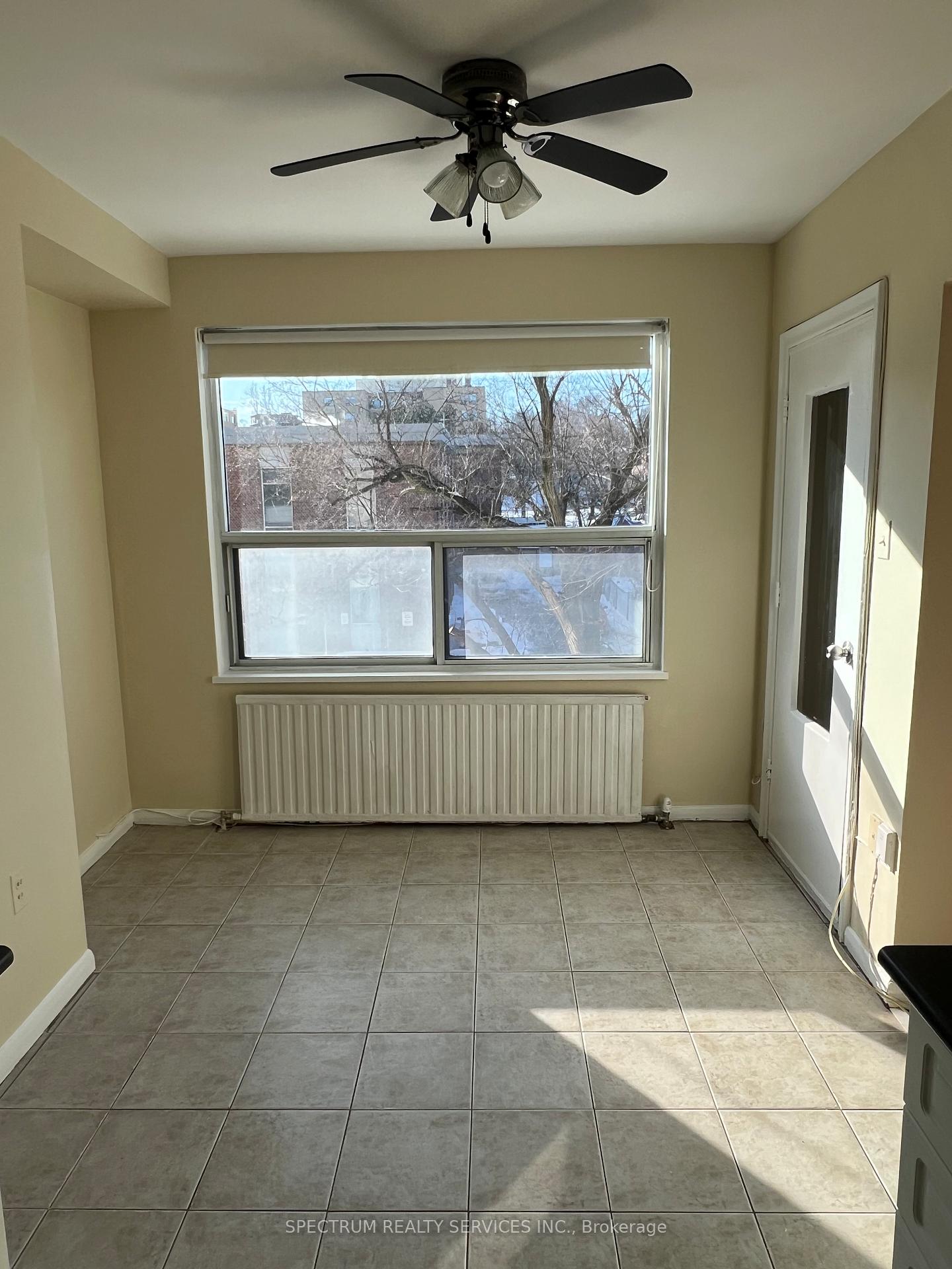 Photo 6 of Unit 306, 660 Eglinton Avenue W, Toronto, Forest Hill North — HOMEH