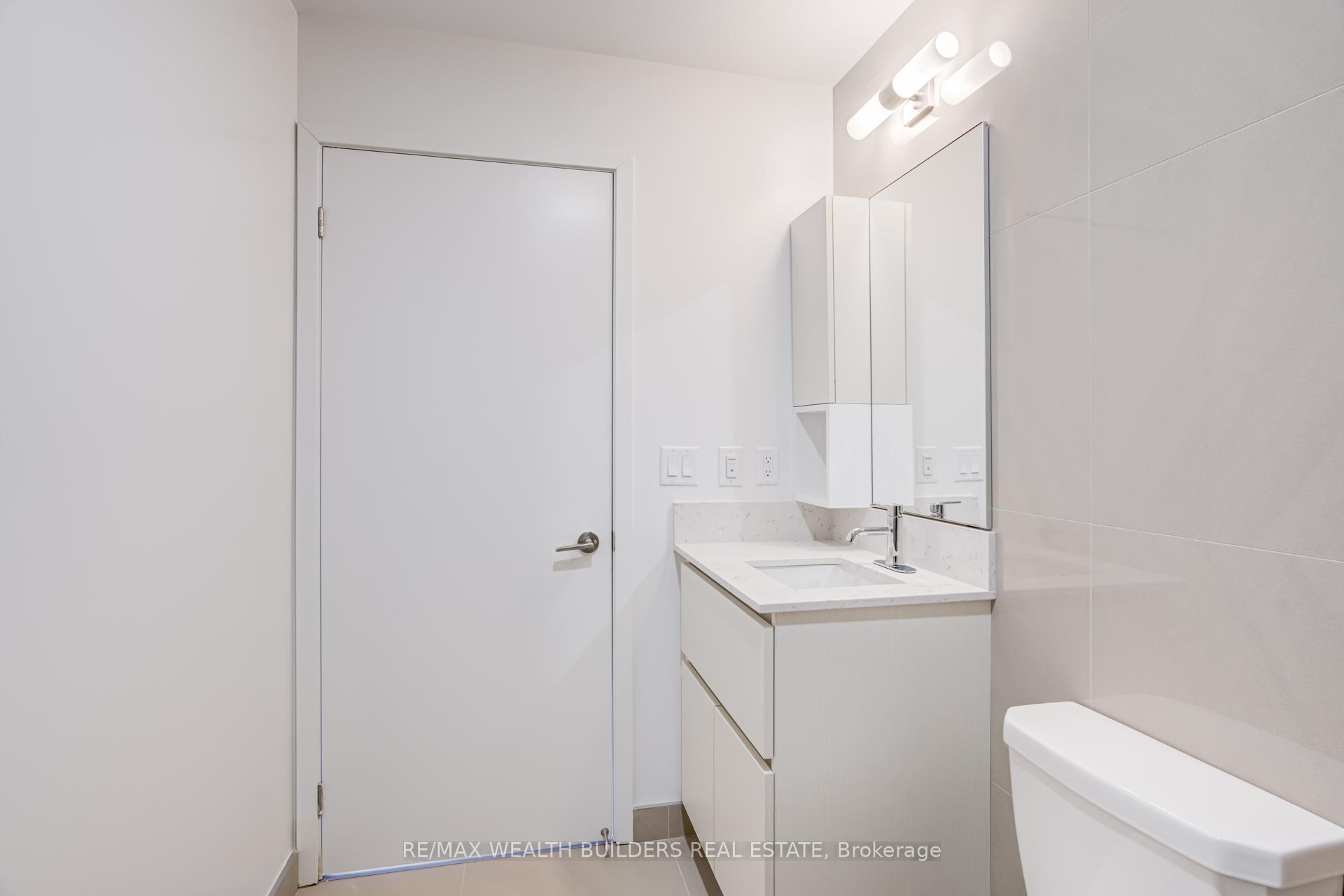 Photo 16 of Unit 1406, 45 Baseball Place, Toronto, South Riverdale — HOMEH