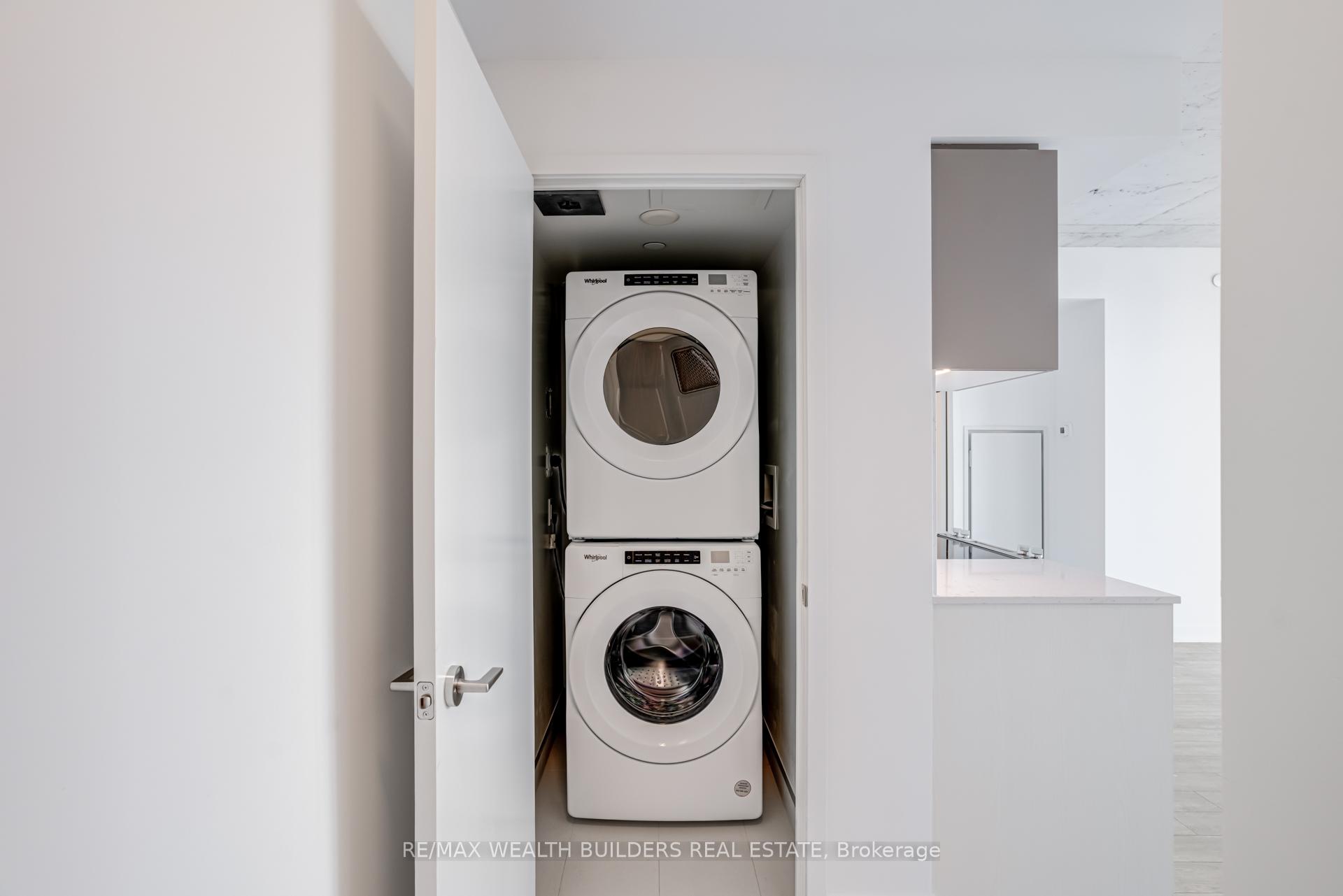Photo 21 of Unit 1406, 45 Baseball Place, Toronto, South Riverdale — HOMEH