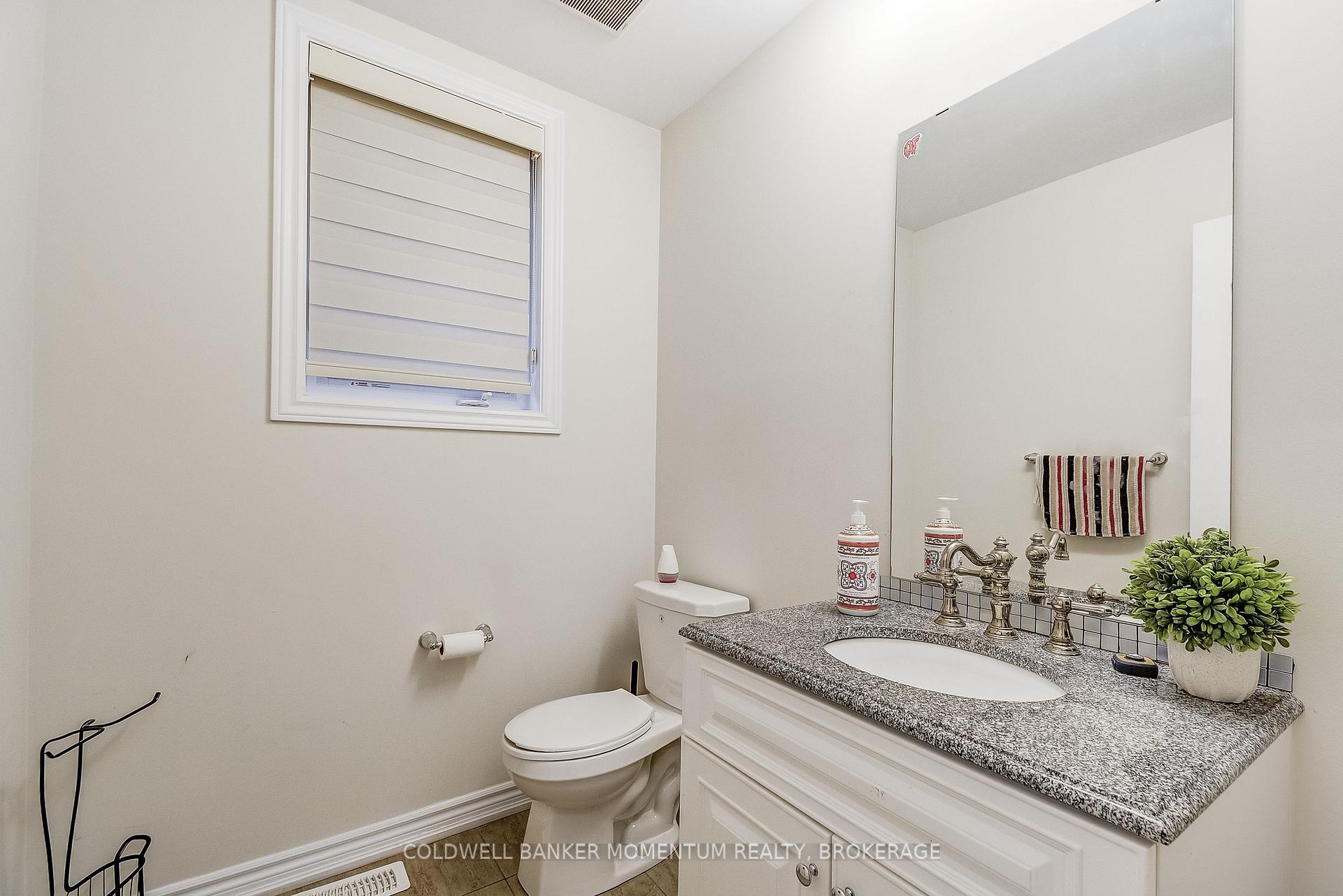 Photo 2 of 516 Barker Parkway, Thorold, Rolling Meadows — HOMEH