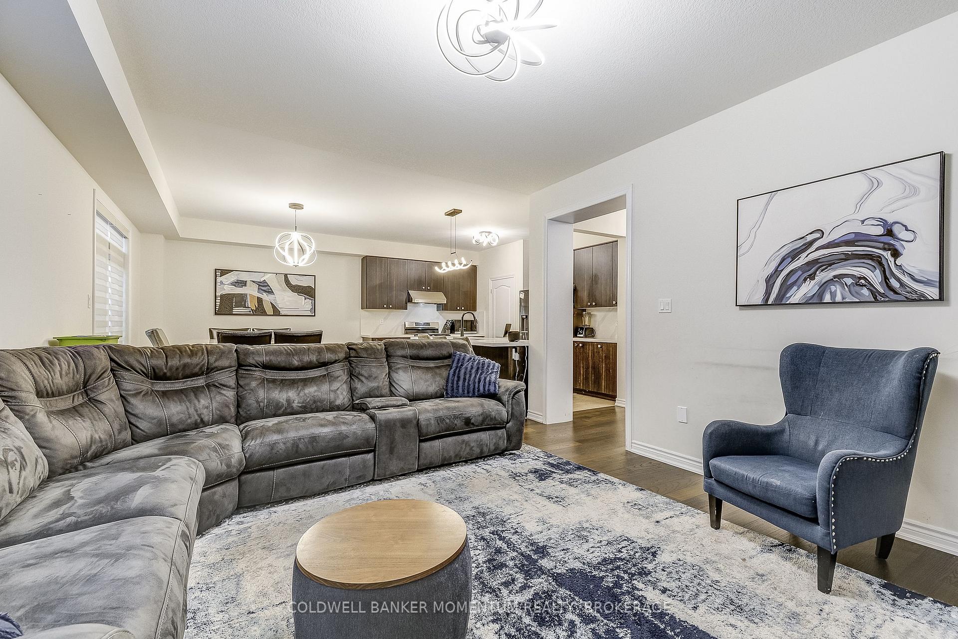 Photo 14 of 516 Barker Parkway, Thorold, Rolling Meadows — HOMEH