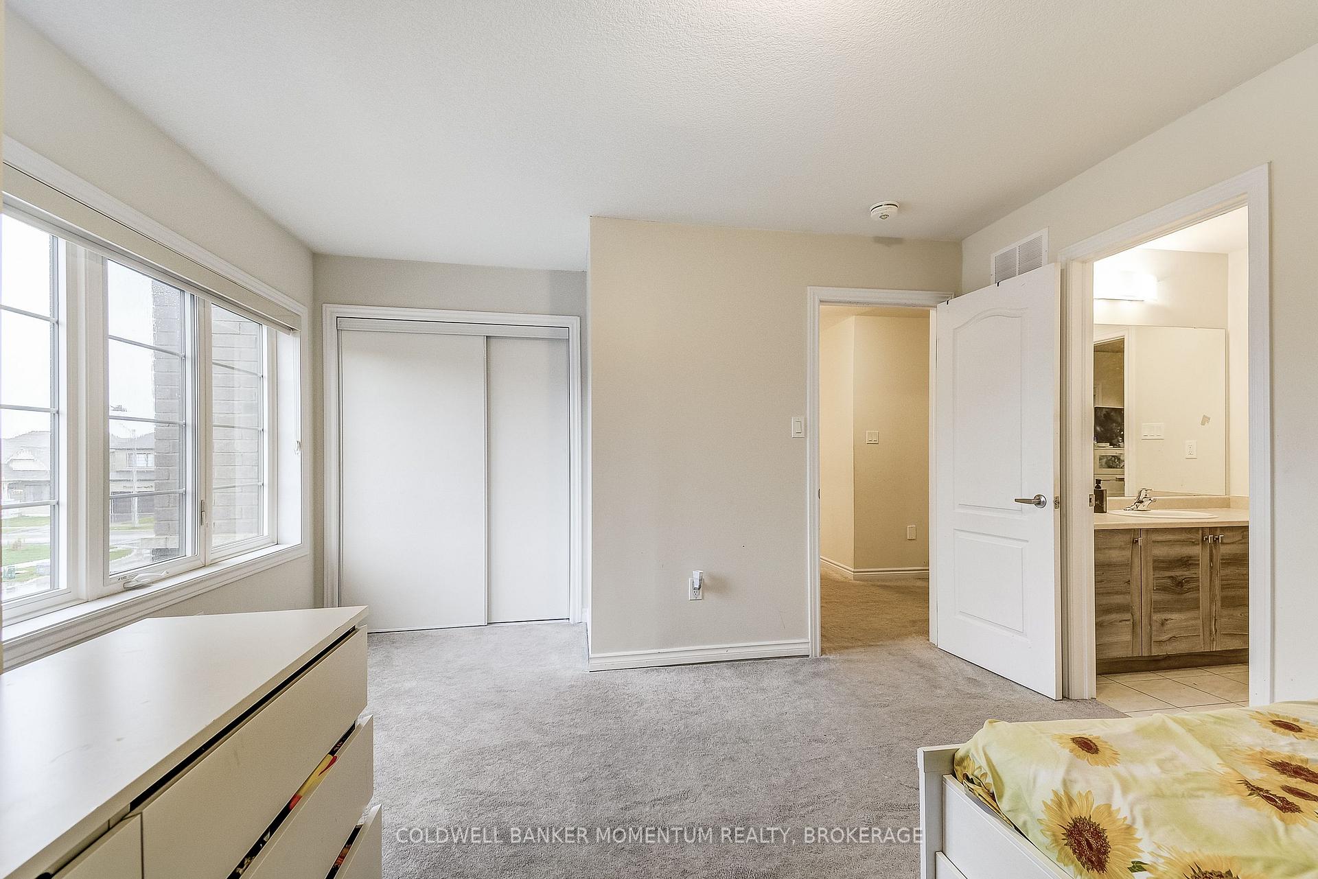 Photo 29 of 516 Barker Parkway, Thorold, Rolling Meadows — HOMEH