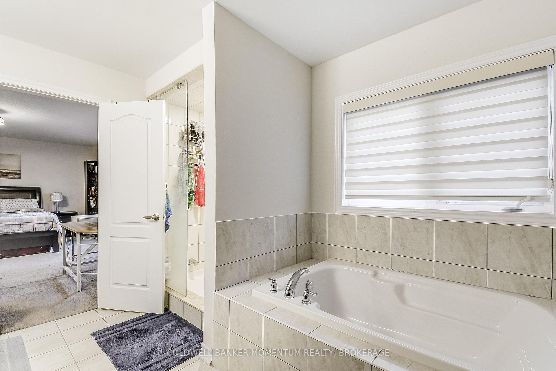 Photo 42 of 516 Barker Parkway, Thorold, Rolling Meadows — HOMEH