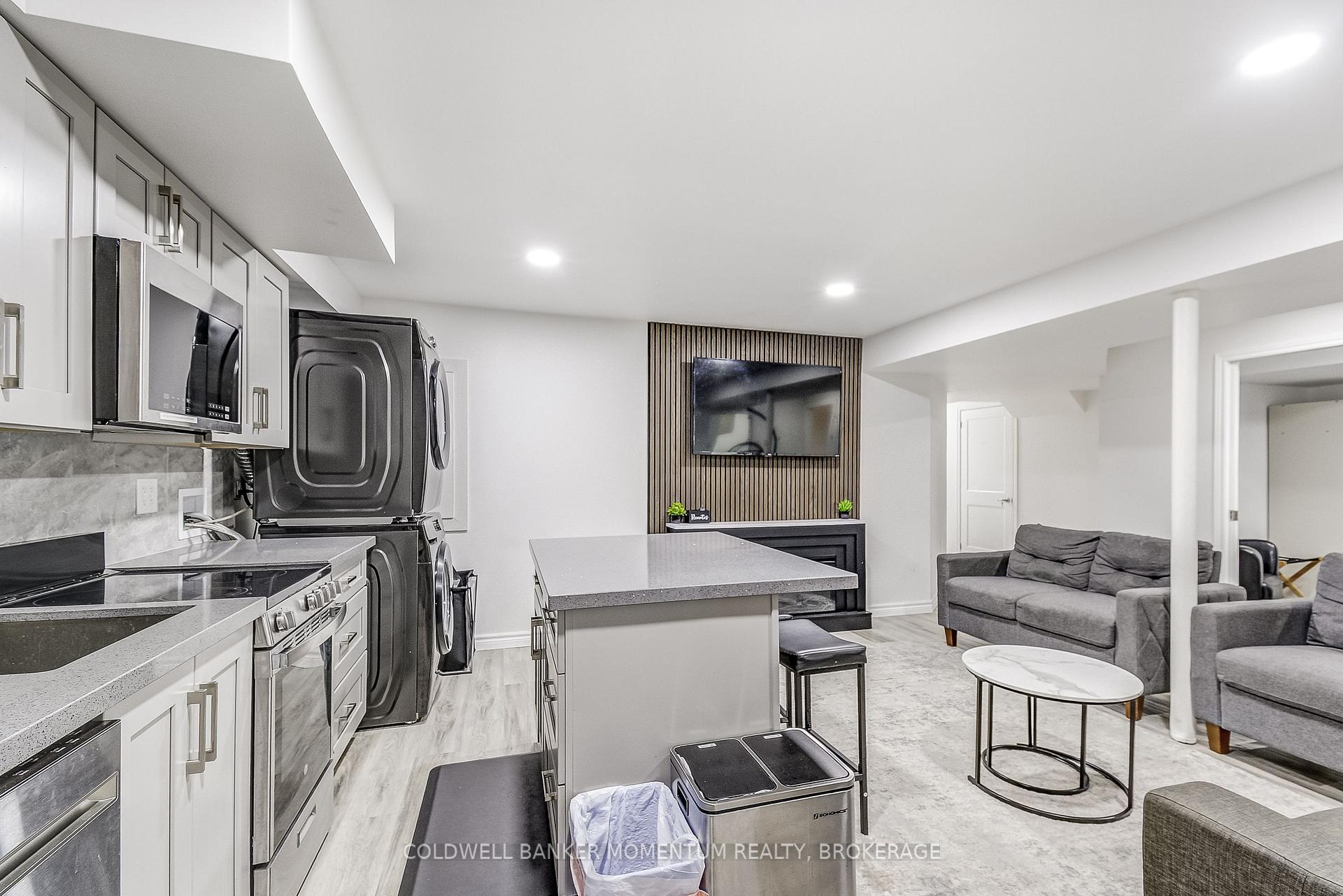 Photo 33 of 516 Barker Parkway, Thorold, Rolling Meadows — HOMEH