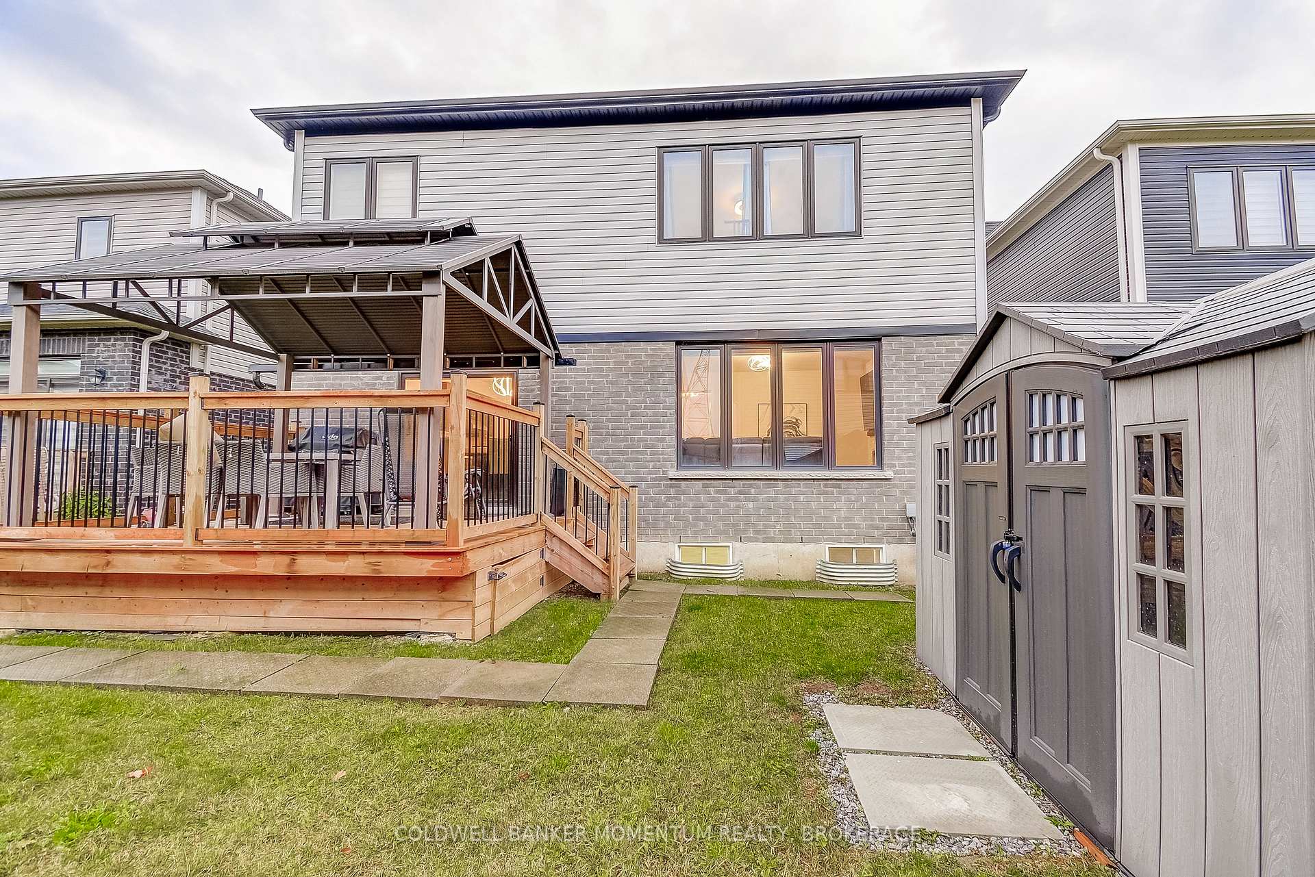 Photo 23 of 516 Barker Parkway, Thorold, Rolling Meadows — HOMEH