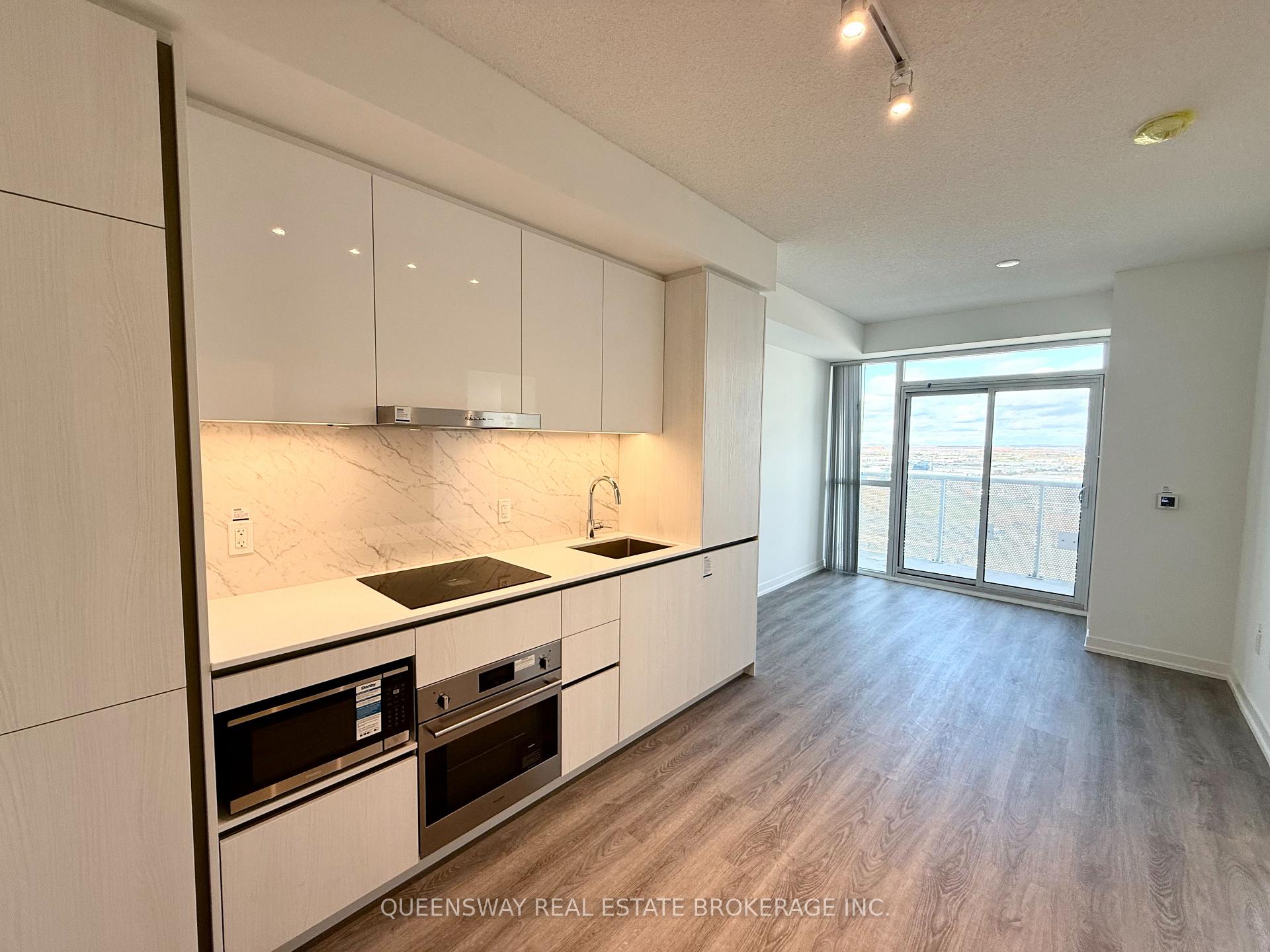 Photo 1 of Unit 2805, 8 Interchange Wy Way, Vaughan, Vaughan Corporate Centre — HOMEH