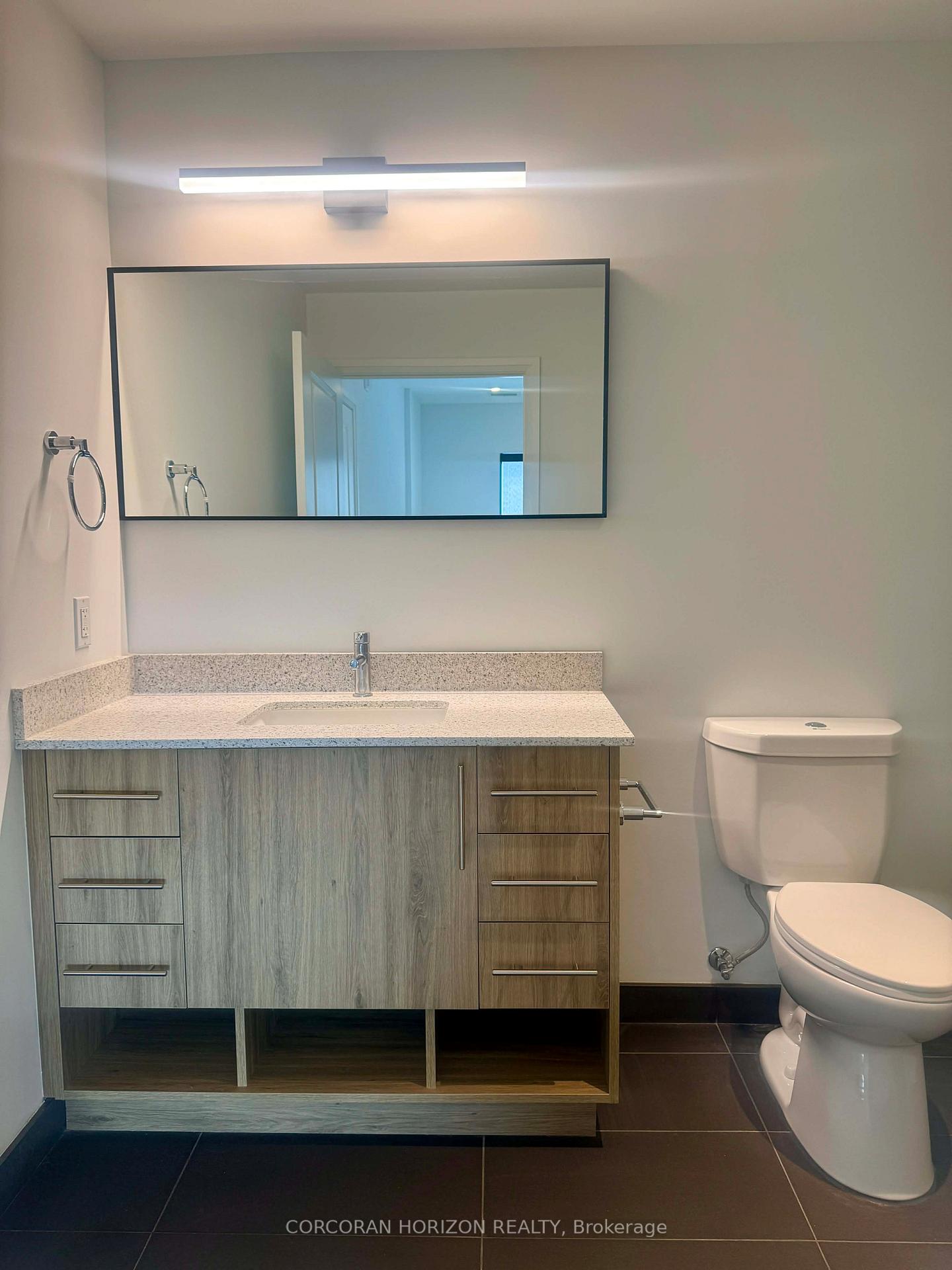 Photo 9 of Unit 703, 525 New Dundee Road, Kitchener — HOMEH