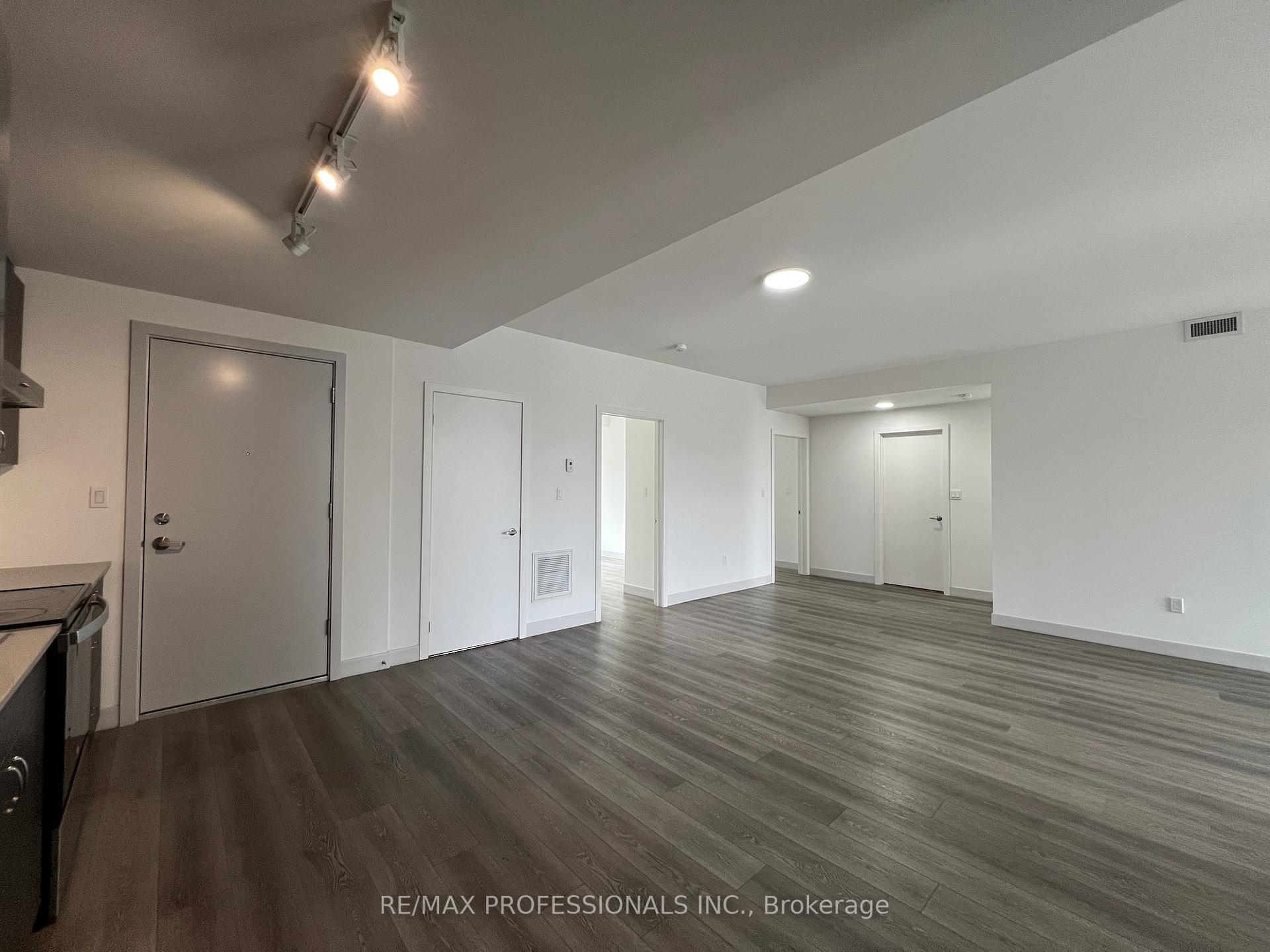 Photo 13 of Unit 102, 37 Antrim Crescent, Scarborough, Dorset Park — HOMEH