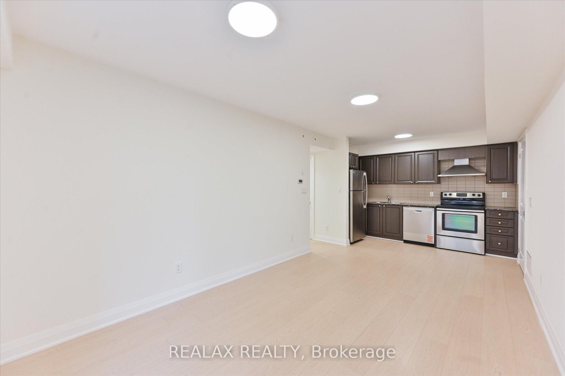 Photo 15 of Unit 207, 320 John Street, Markham, Aileen-Willowbrook — HOMEH