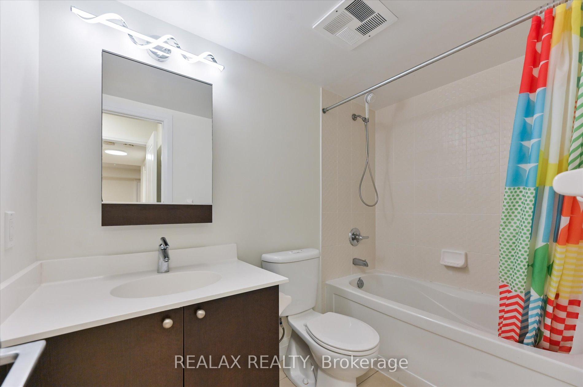 Photo 5 of Unit 207, 320 John Street, Markham, Aileen-Willowbrook — HOMEH