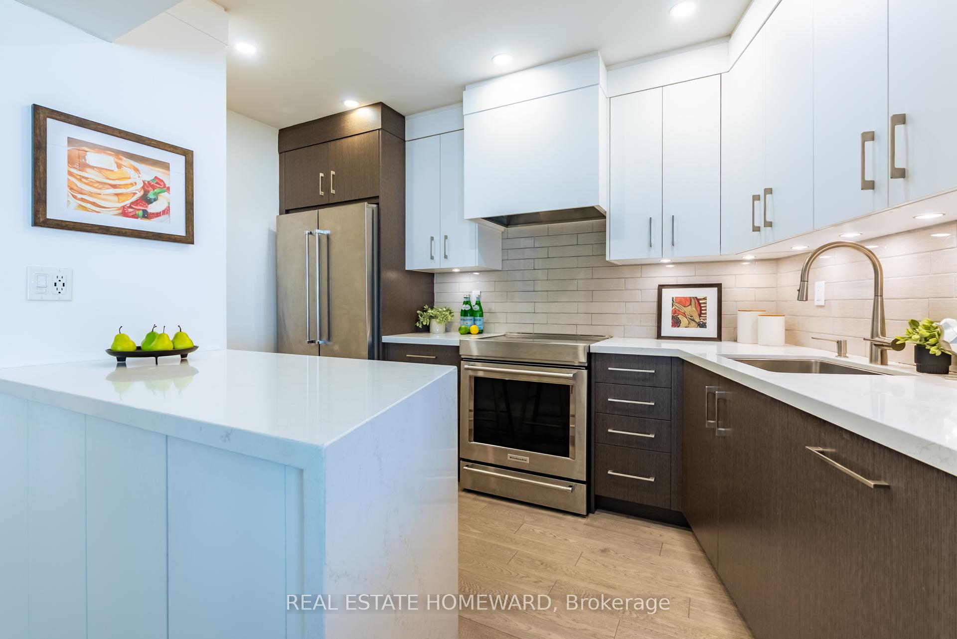 Photo 3 of Unit 2, 2 Nursewood Road, Toronto, The Beaches — HOMEH