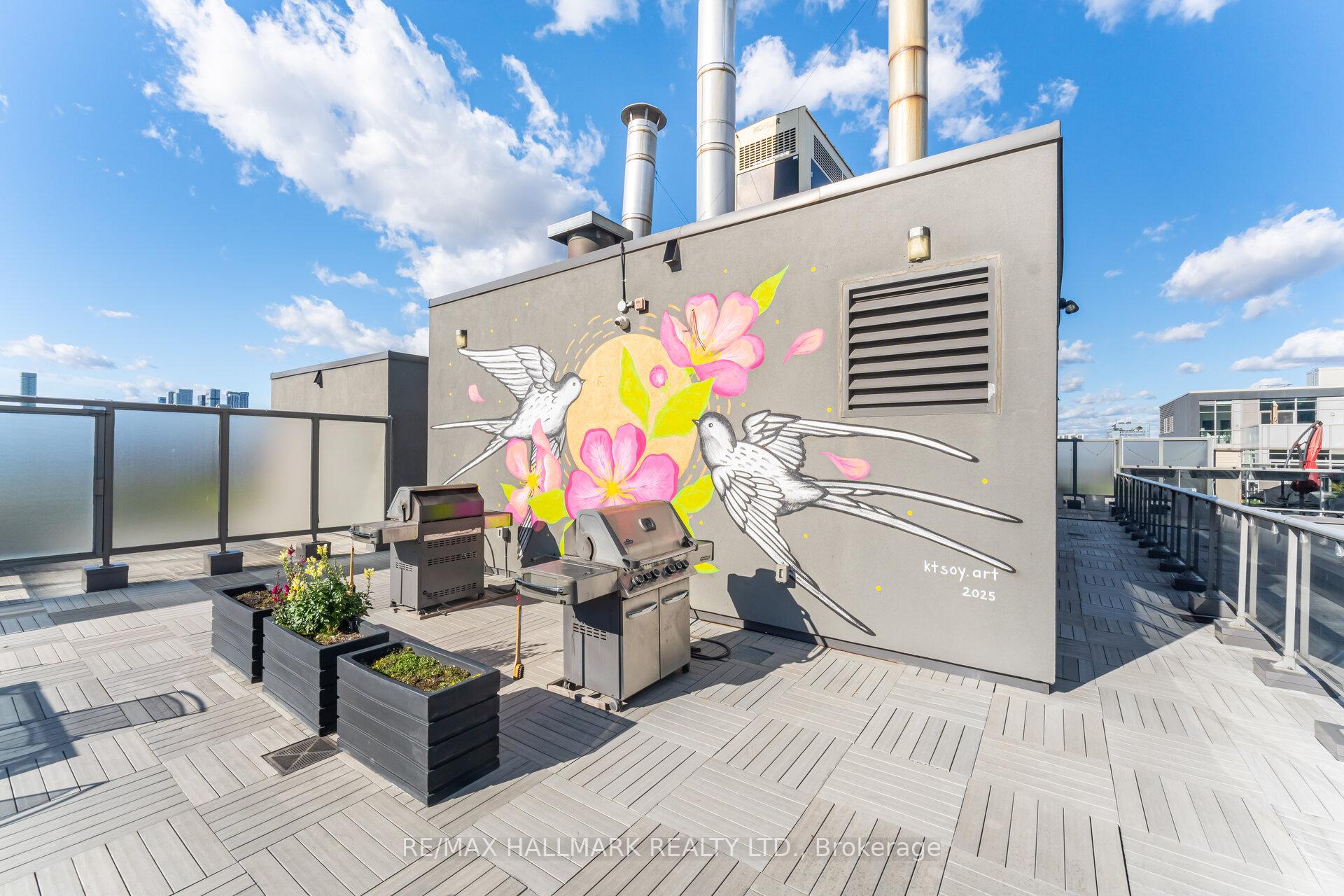 Photo 8 of Unit 306, 625 Queen Street E, Toronto, South Riverdale — HOMEH