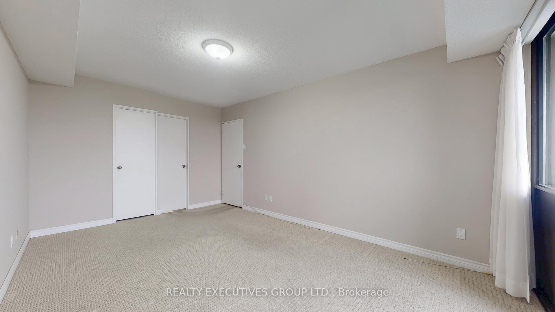 Photo 34 of Unit 902, 8111 Yonge Street, Markham, Royal Orchard — HOMEH
