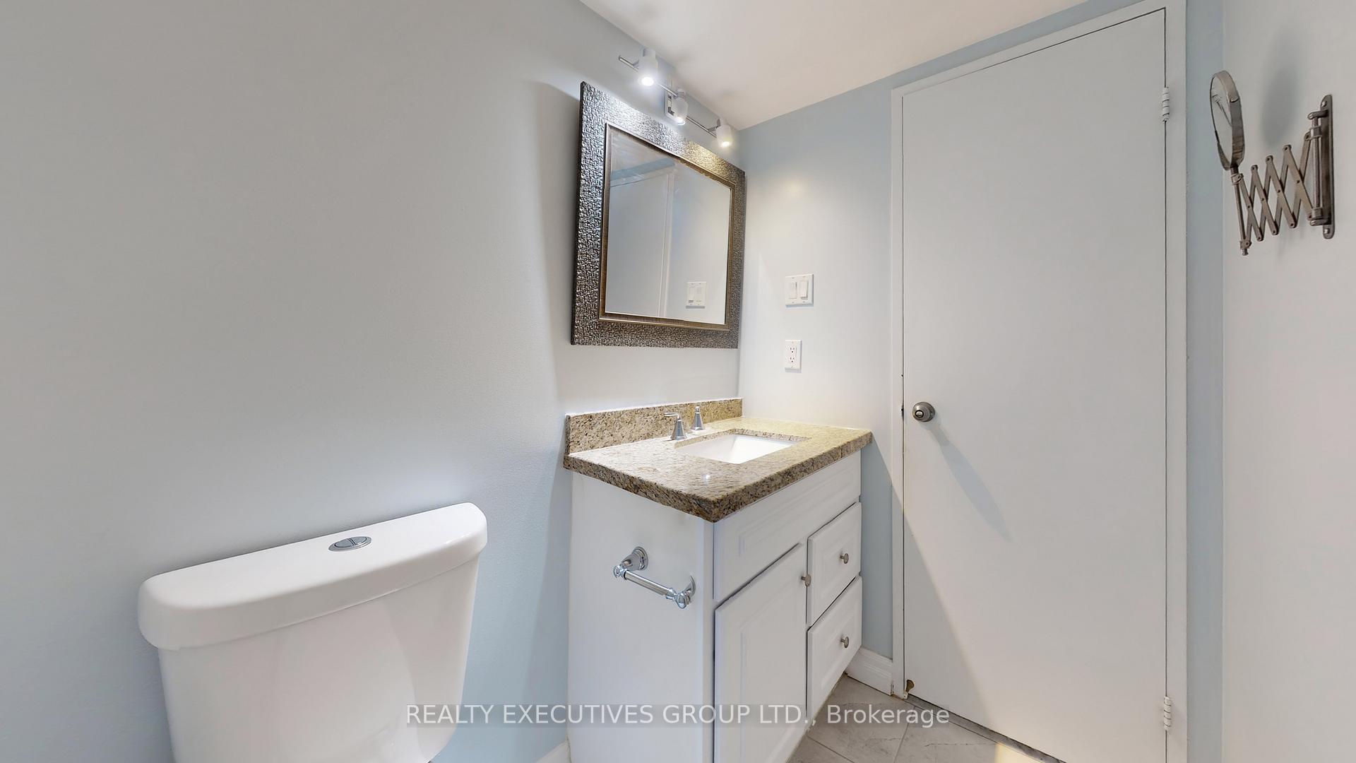 Photo 31 of Unit 902, 8111 Yonge Street, Markham, Royal Orchard — HOMEH