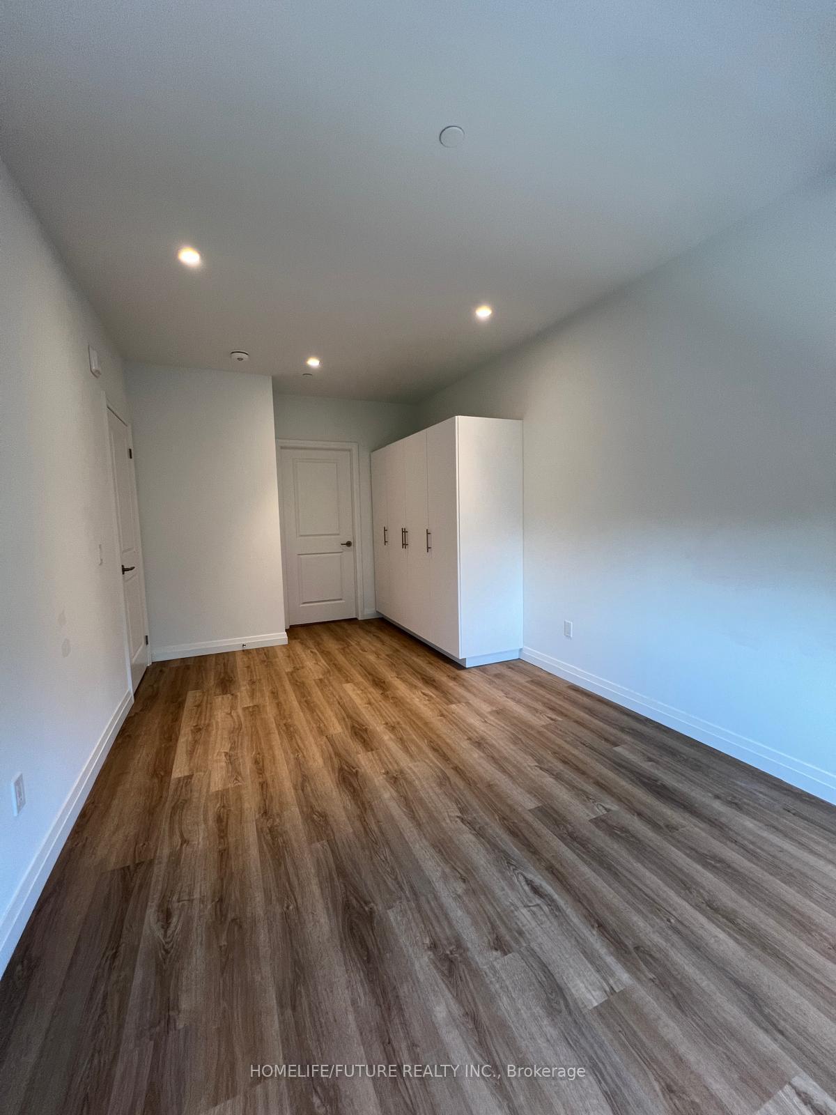 Photo 5 of Unit 519, 525 New Dundee Road, Kitchener — HOMEH