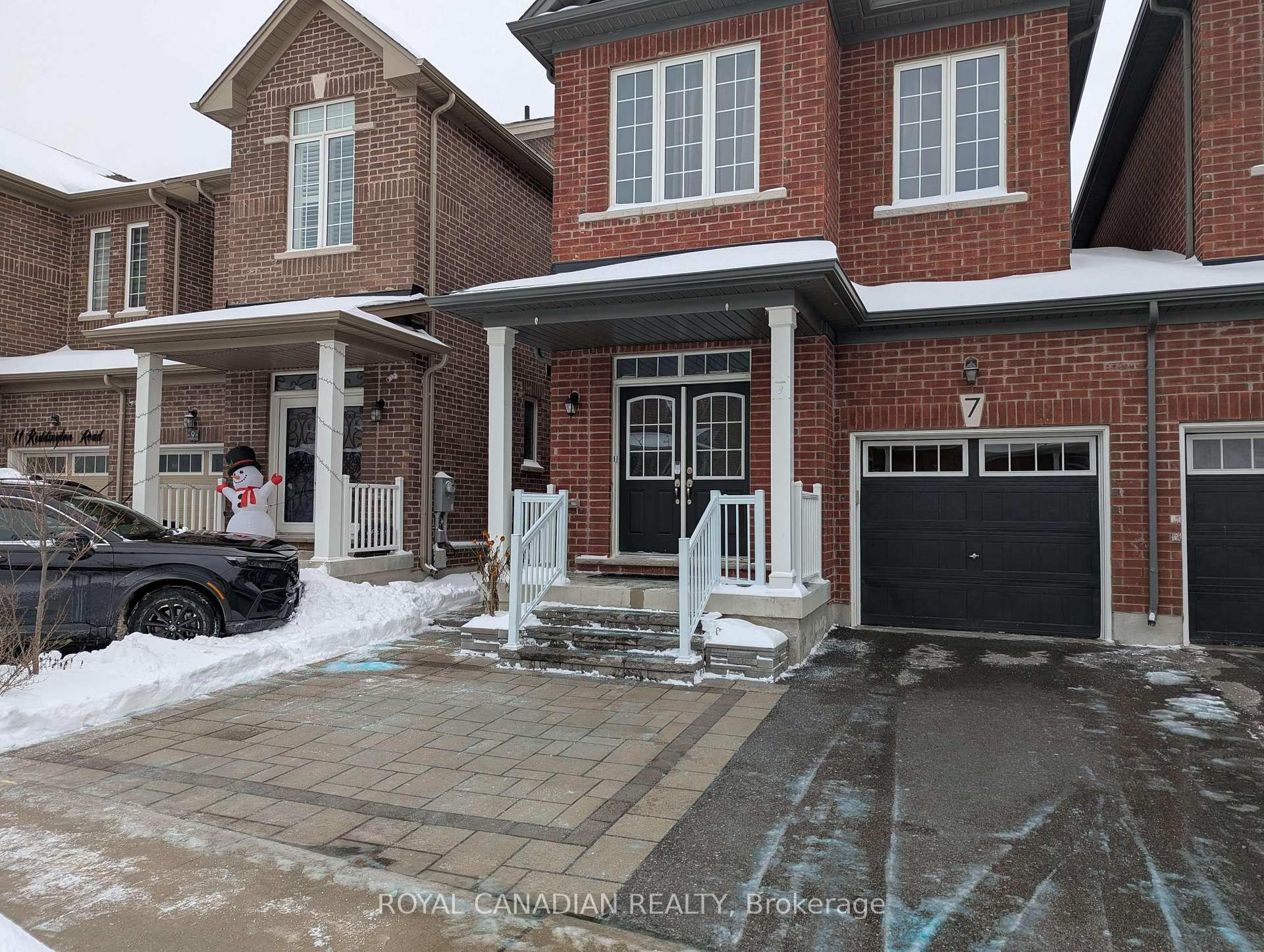 Front of Unit BSMT, 7 Reddington Road
