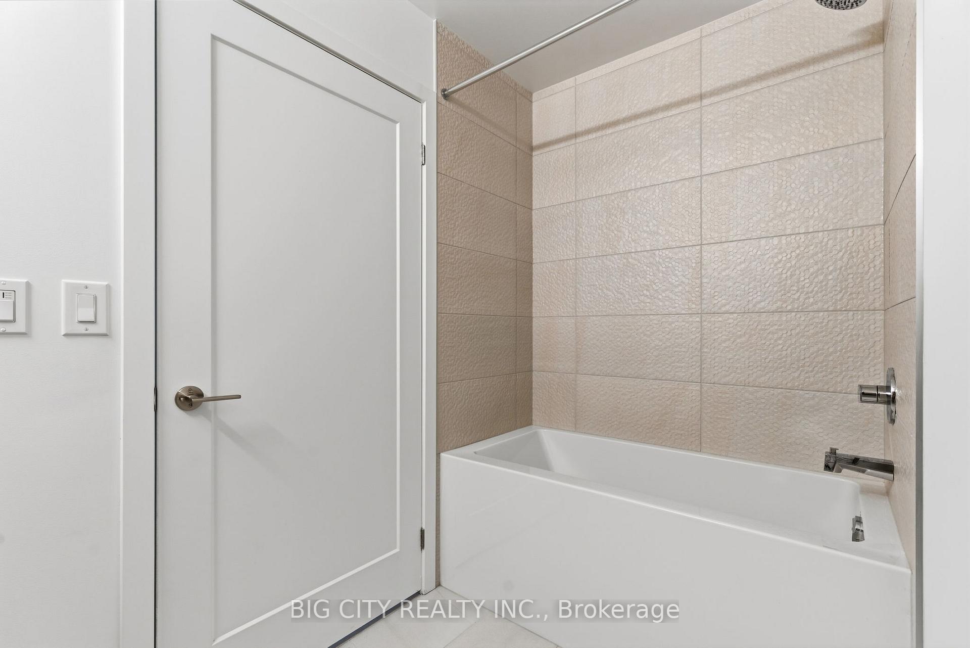 Photo 19 of Unit 708, 9763 Markham Road, Markham, Greensborough — HOMEH