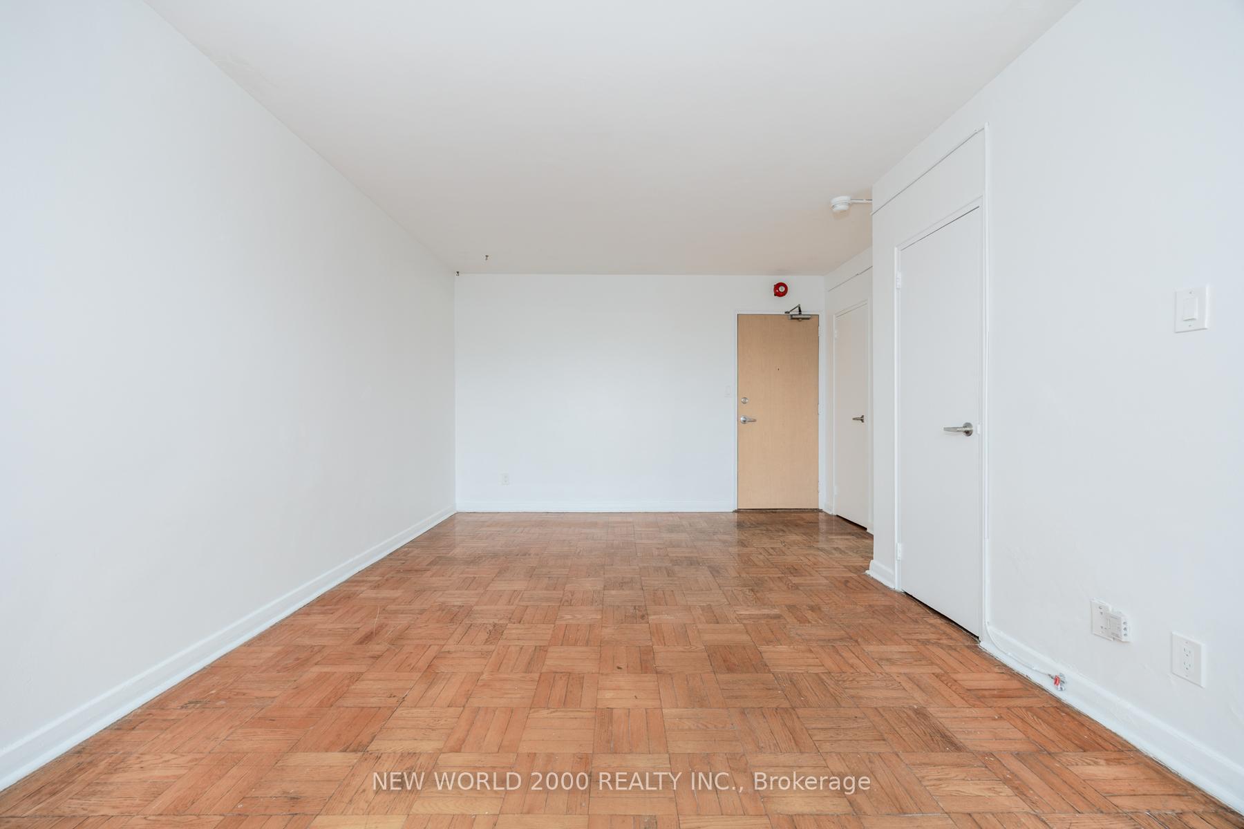 Photo 14 of Unit 902, 88 Bernard Avenue, Toronto, The Annex — HOMEH