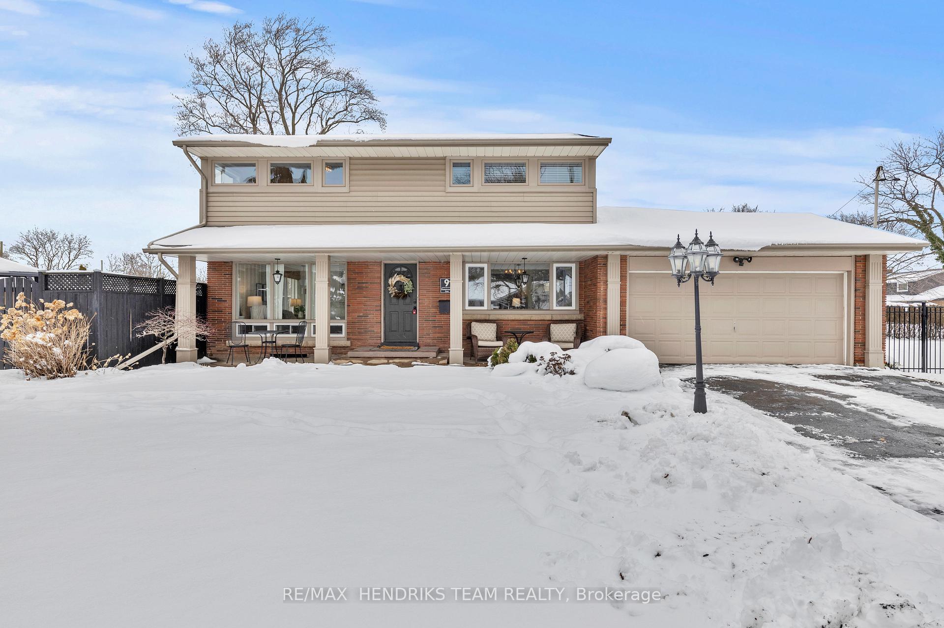 Photo 30 of 9 Rosemount Avenue, St. Catharines, Vine/Linwell — HOMEH