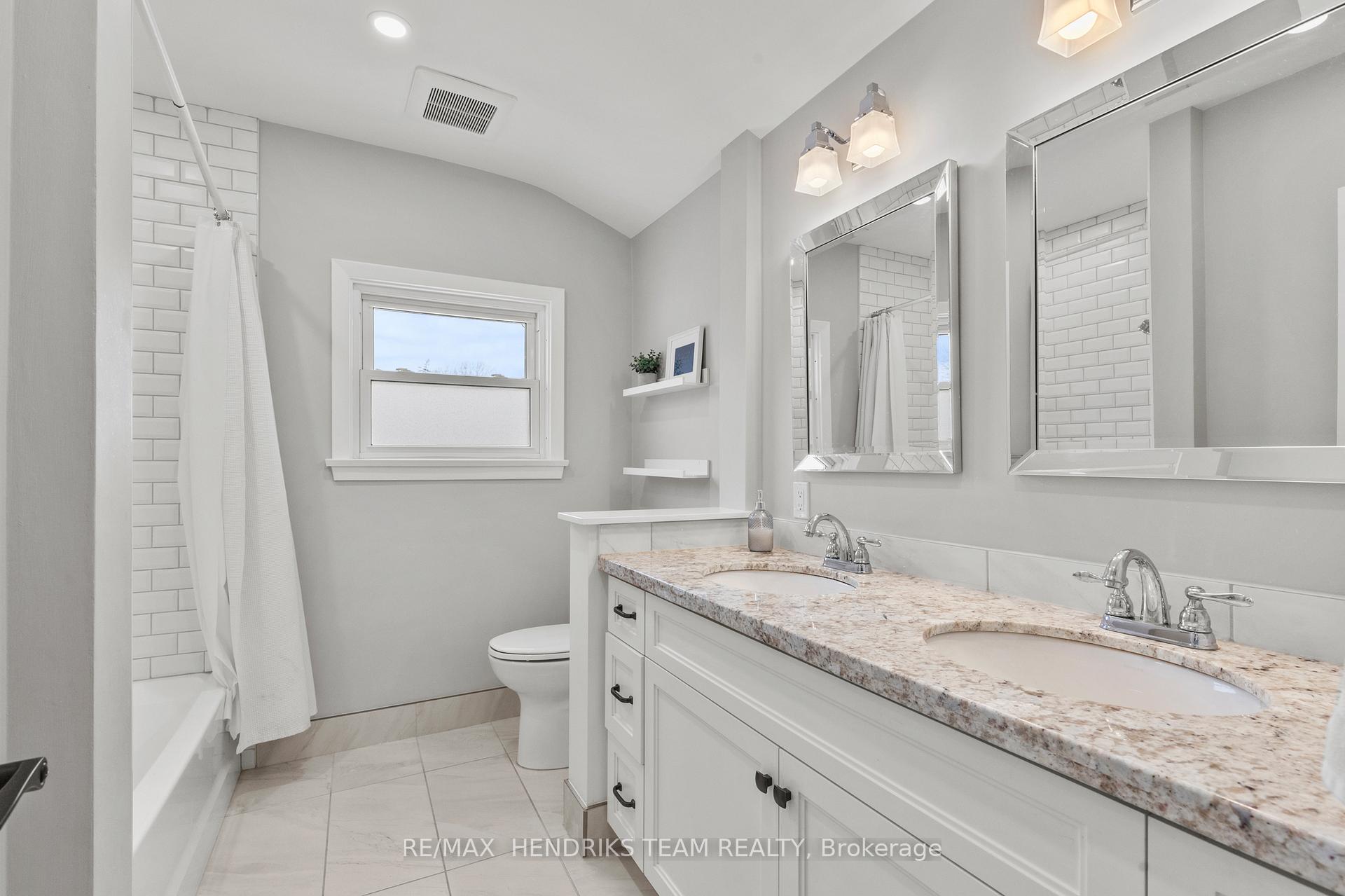 Photo 27 of 9 Rosemount Avenue, St. Catharines, Vine/Linwell — HOMEH