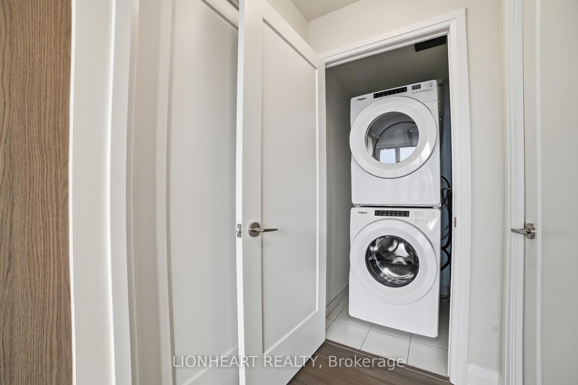 Photo 15 of Unit 3308, 20 Soudan Avenue, Toronto, Mount Pleasant West — HOMEH