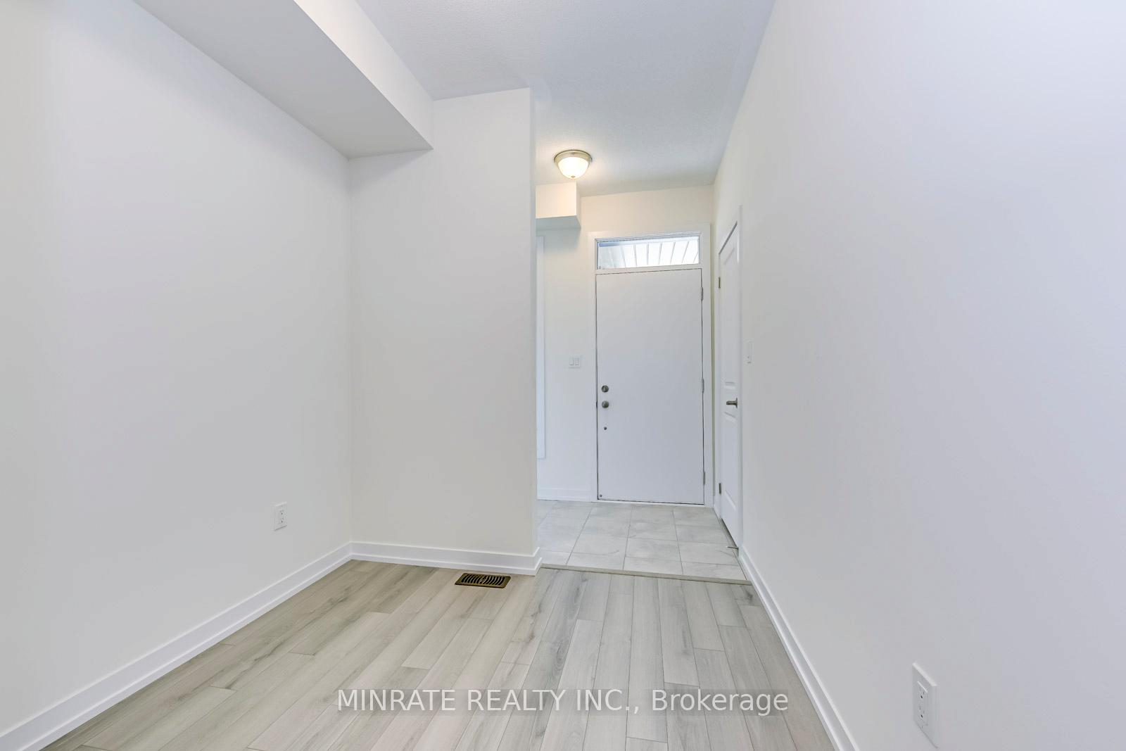 Photo 11 of 1544 Wellwood Terrace, Milton, Cobban — HOMEH