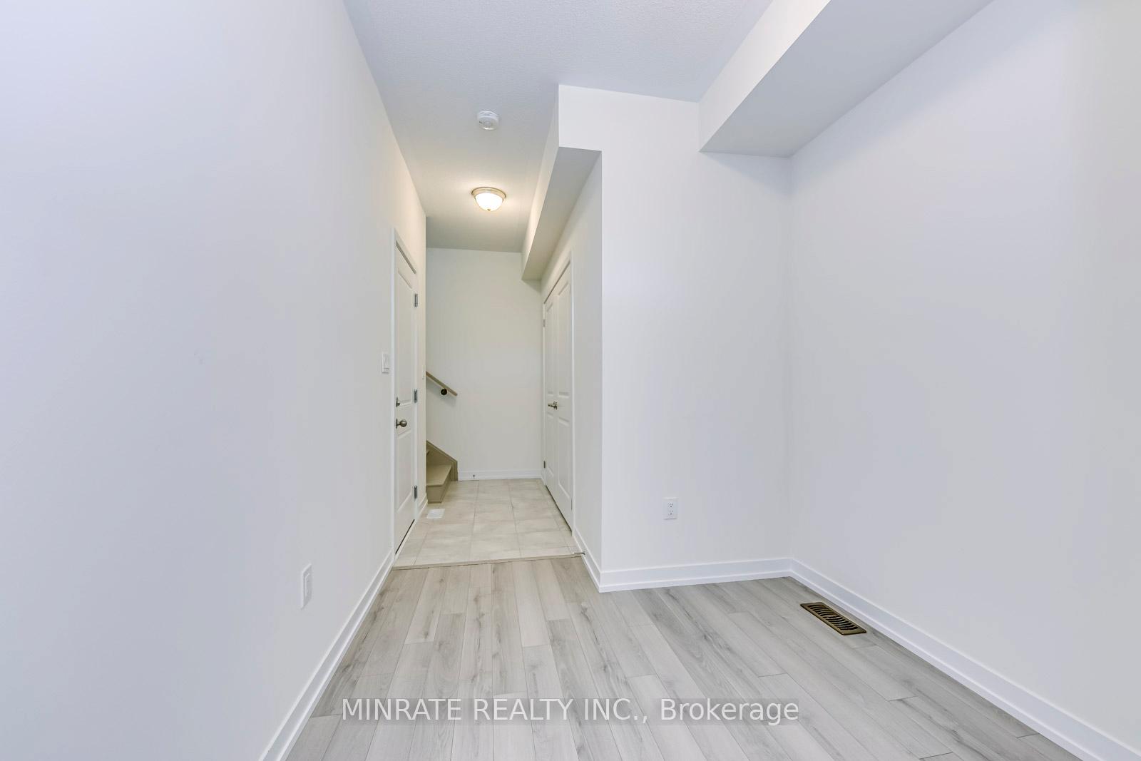 Photo 19 of 1544 Wellwood Terrace, Milton, Cobban — HOMEH