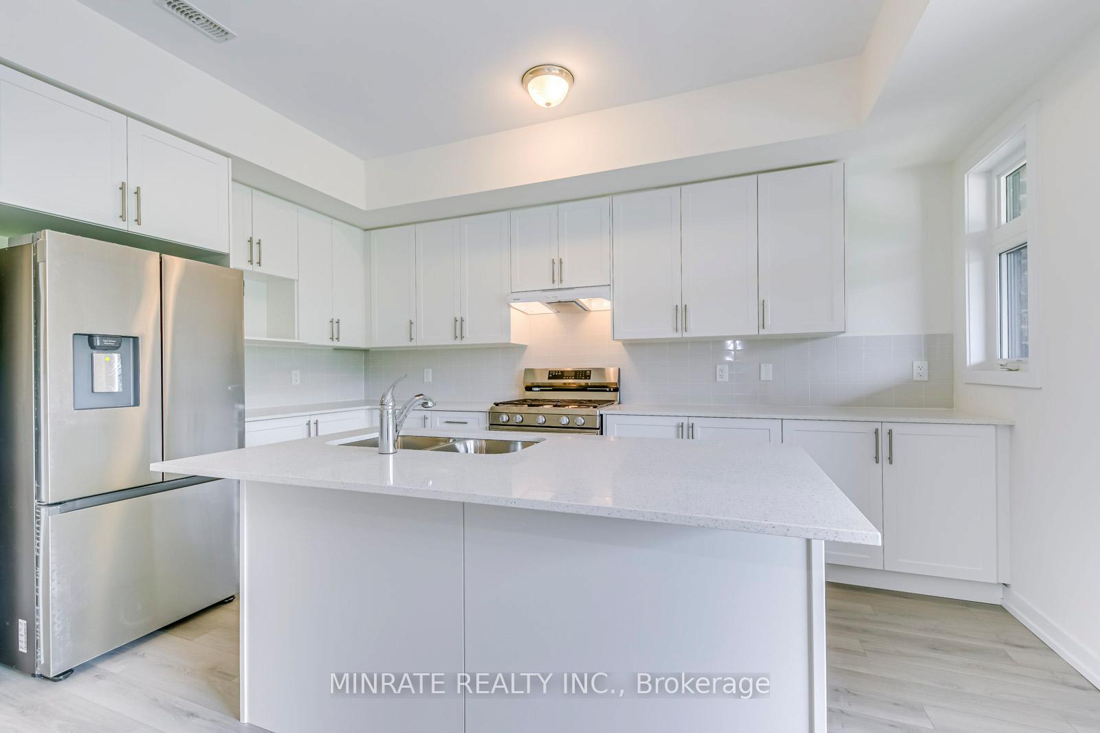 Photo 16 of 1544 Wellwood Terrace, Milton, Cobban — HOMEH