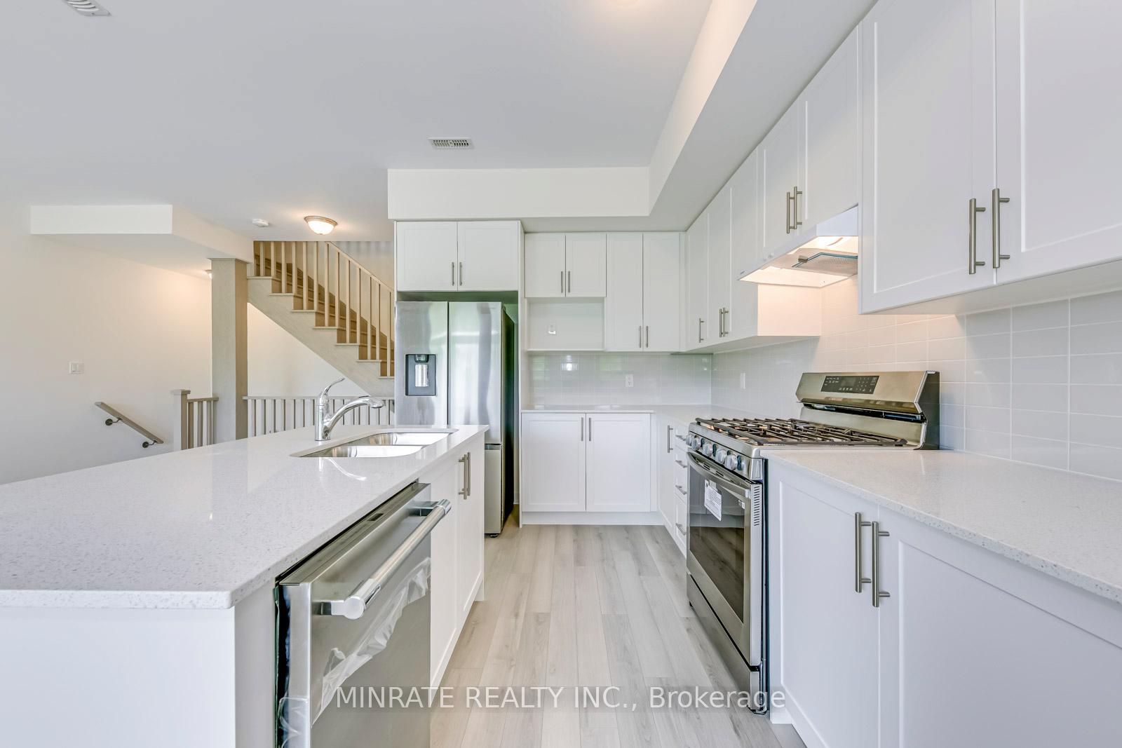 Photo 17 of 1544 Wellwood Terrace, Milton, Cobban — HOMEH